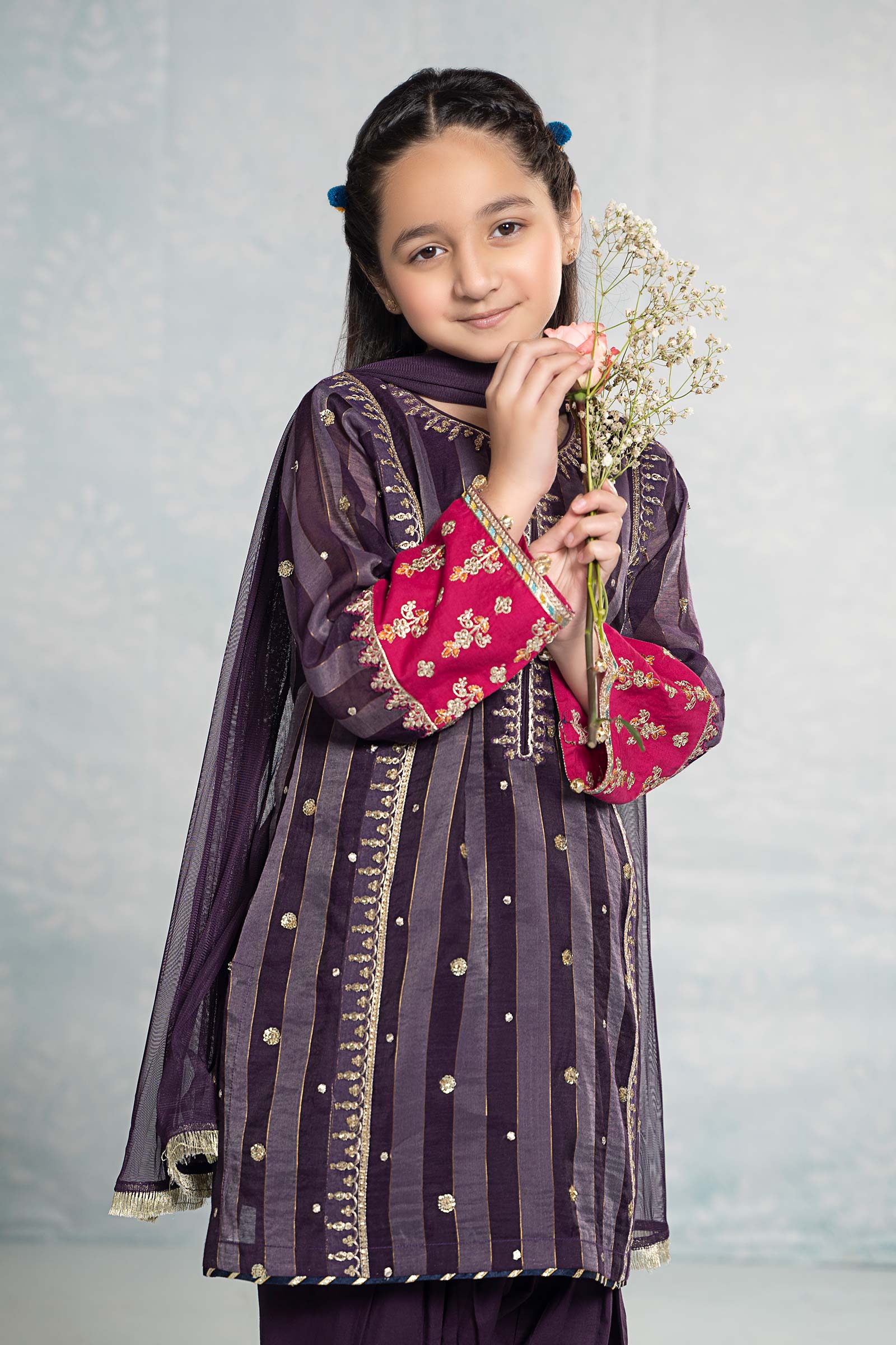 3 Piece Embroidered Yarn Dyed Suit - Image 2