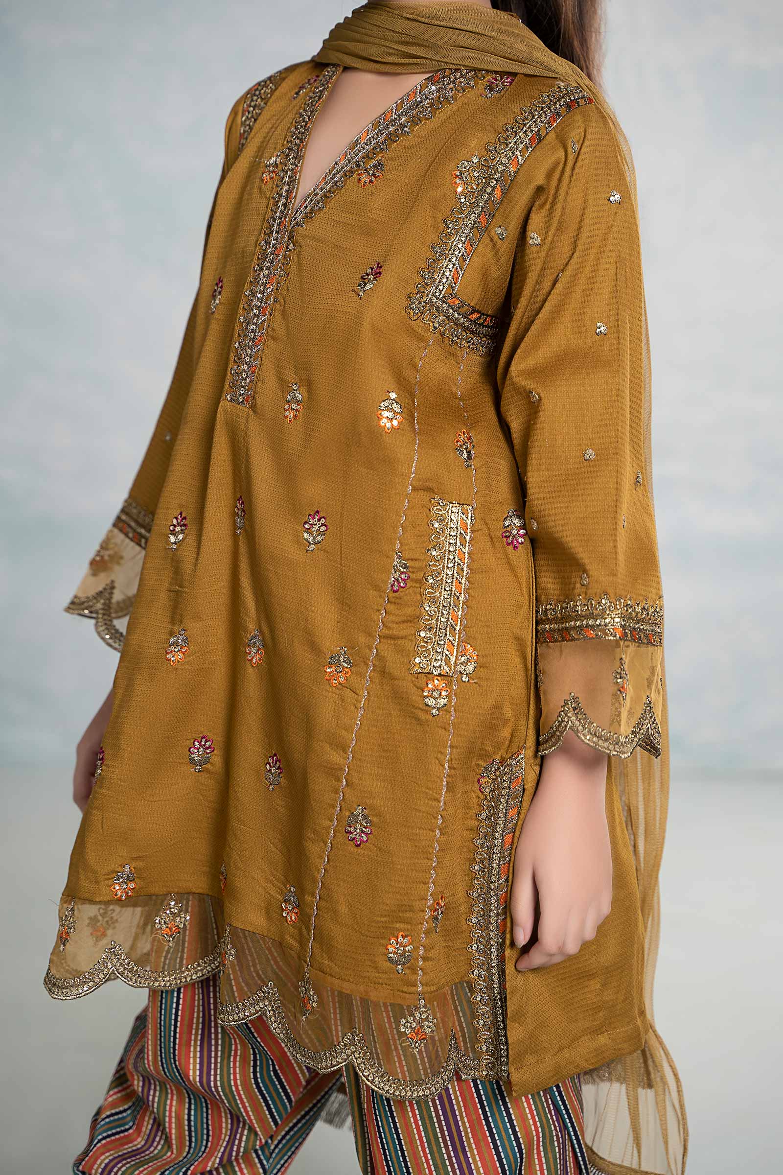 3 Piece Embroidered Dobby Suit - Image 3