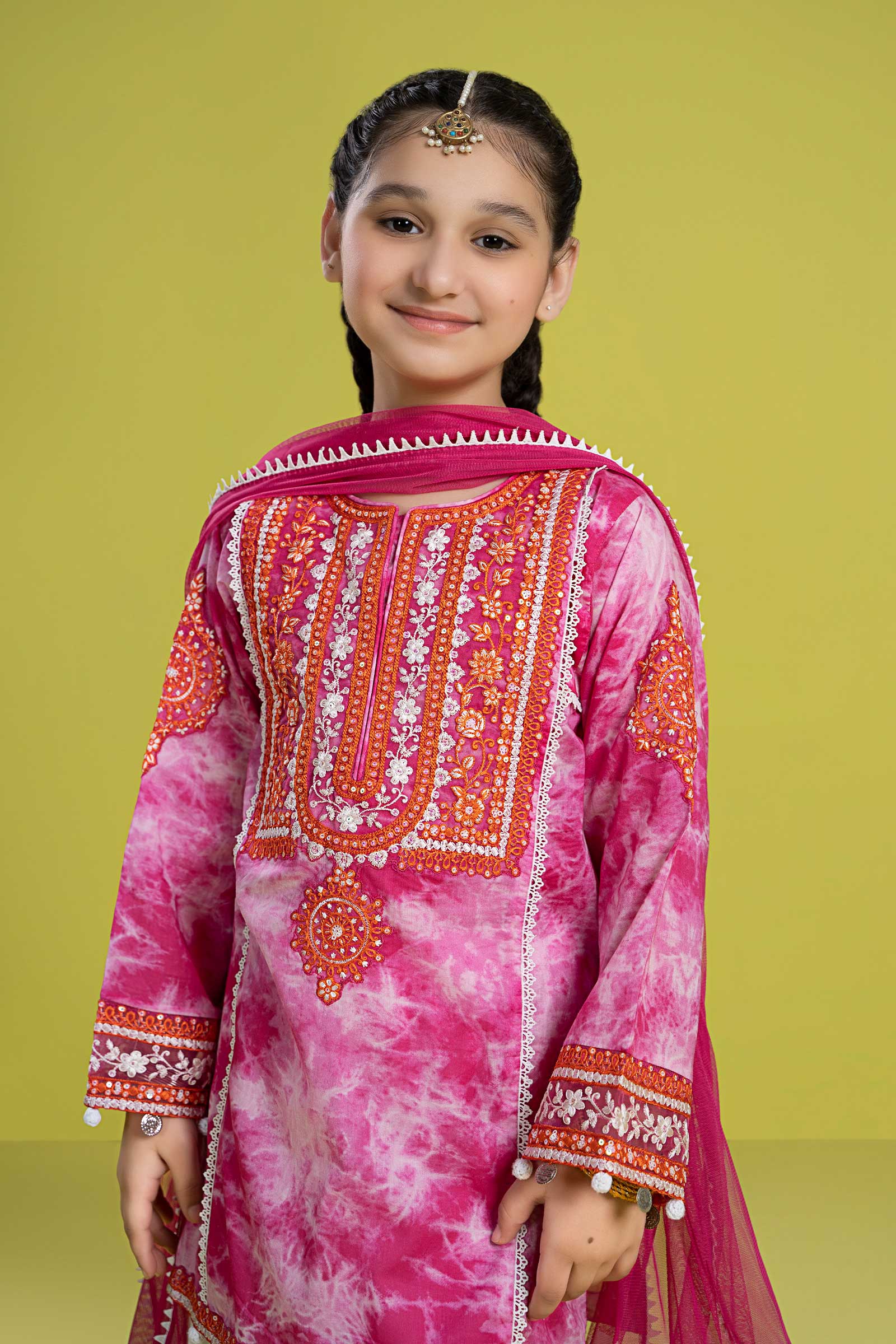 3 Piece Embroidered Lawn Suit - Image 2