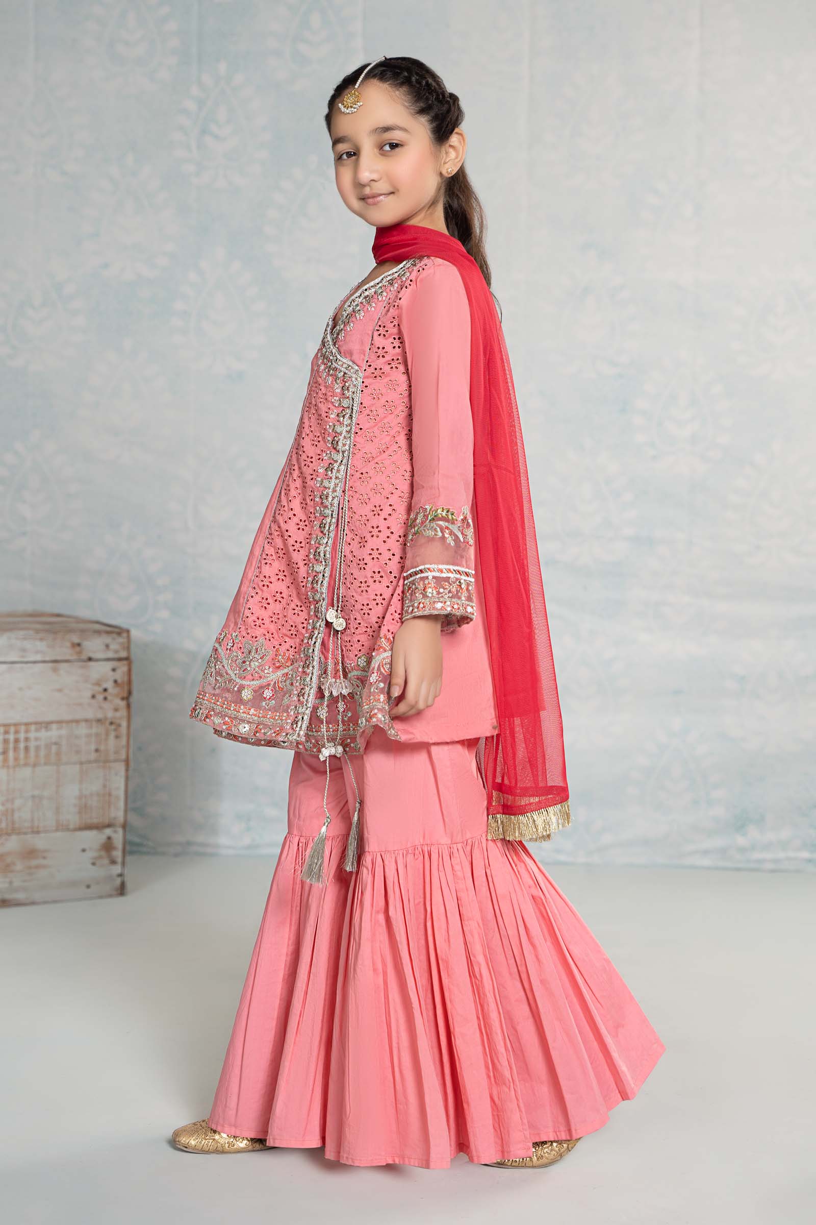 3 Piece Embroidered Lawn Suit - Image 5