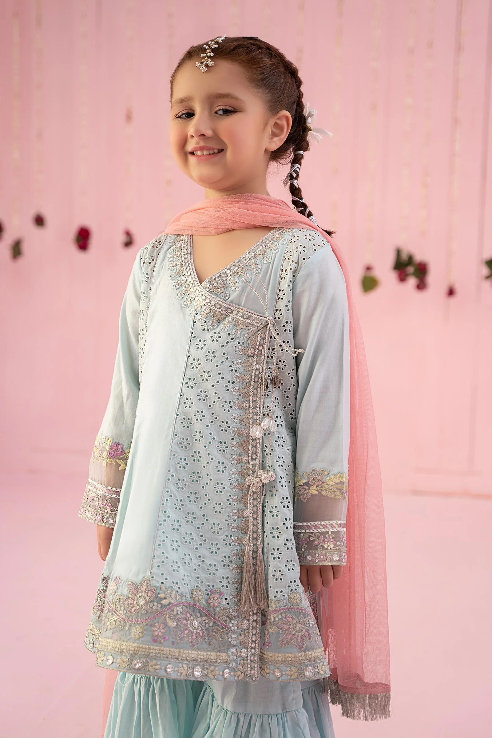 3 Piece Embroidered Lawn Suit - Image 3