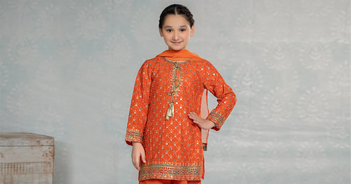 3 Piece Embroidered Lawn Suit - Image 7
