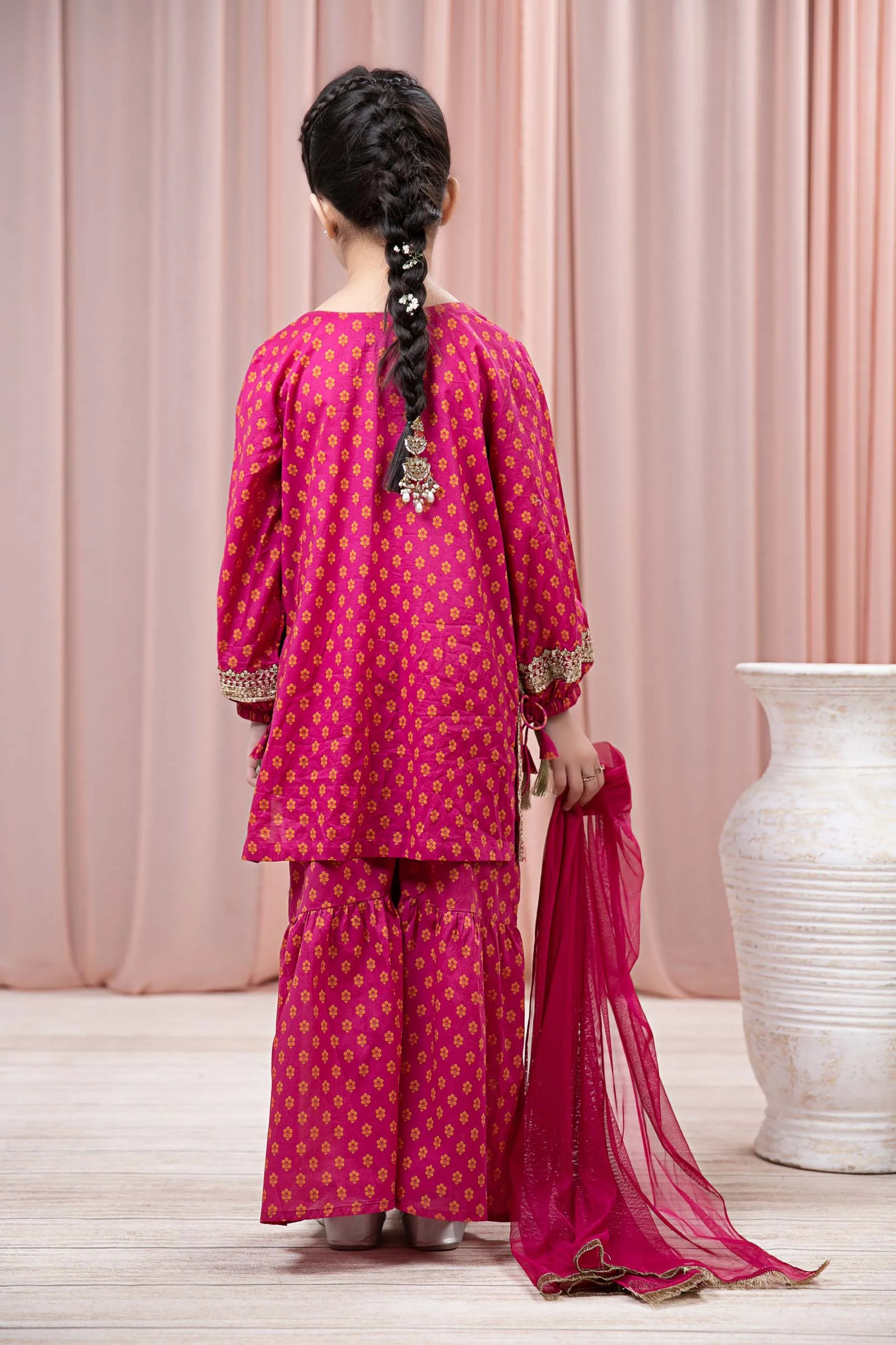 3 Piece Embroidered Lawn Suit - Image 6