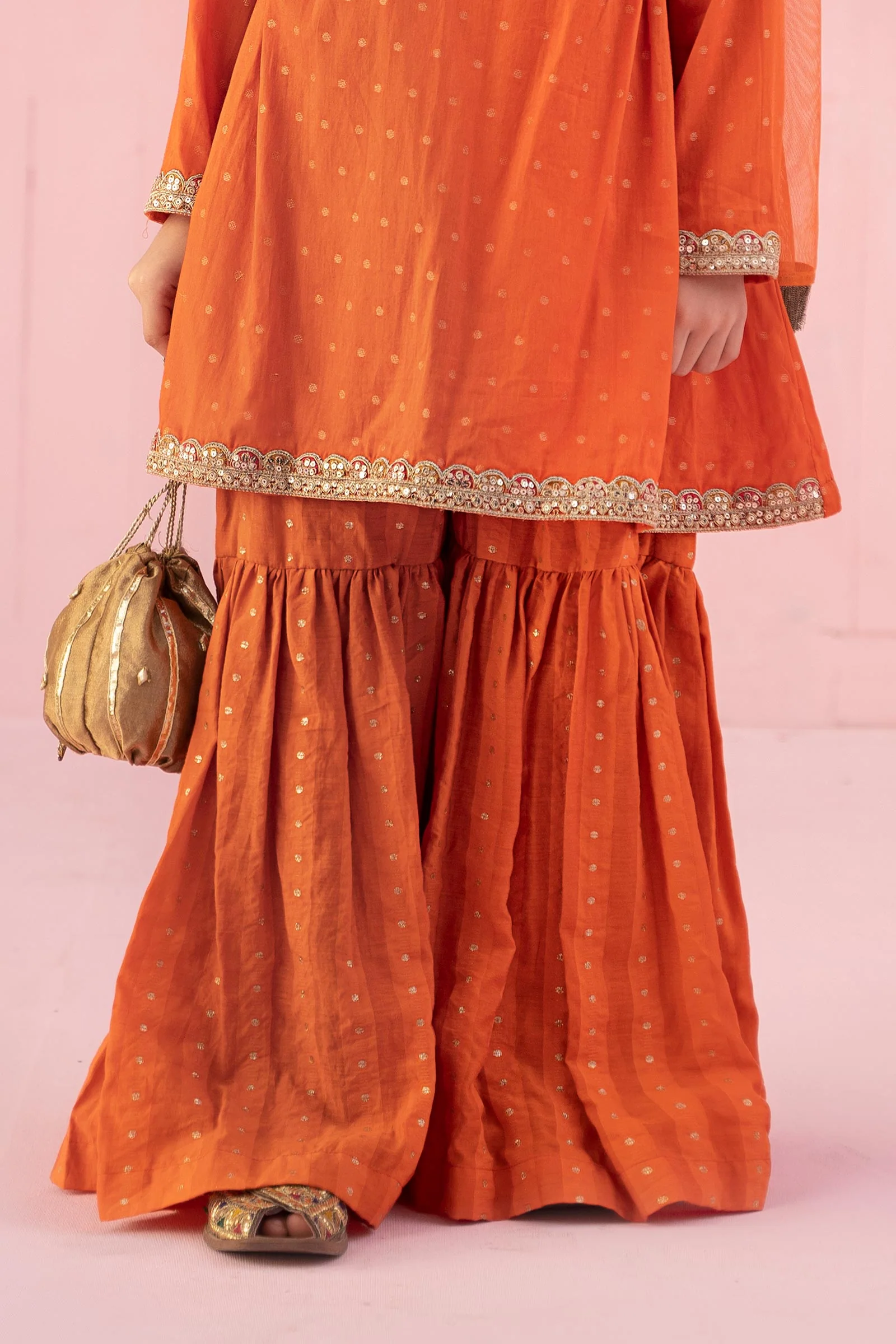3 Piece Embroidered Jacquard Broshia Suit - Image 3