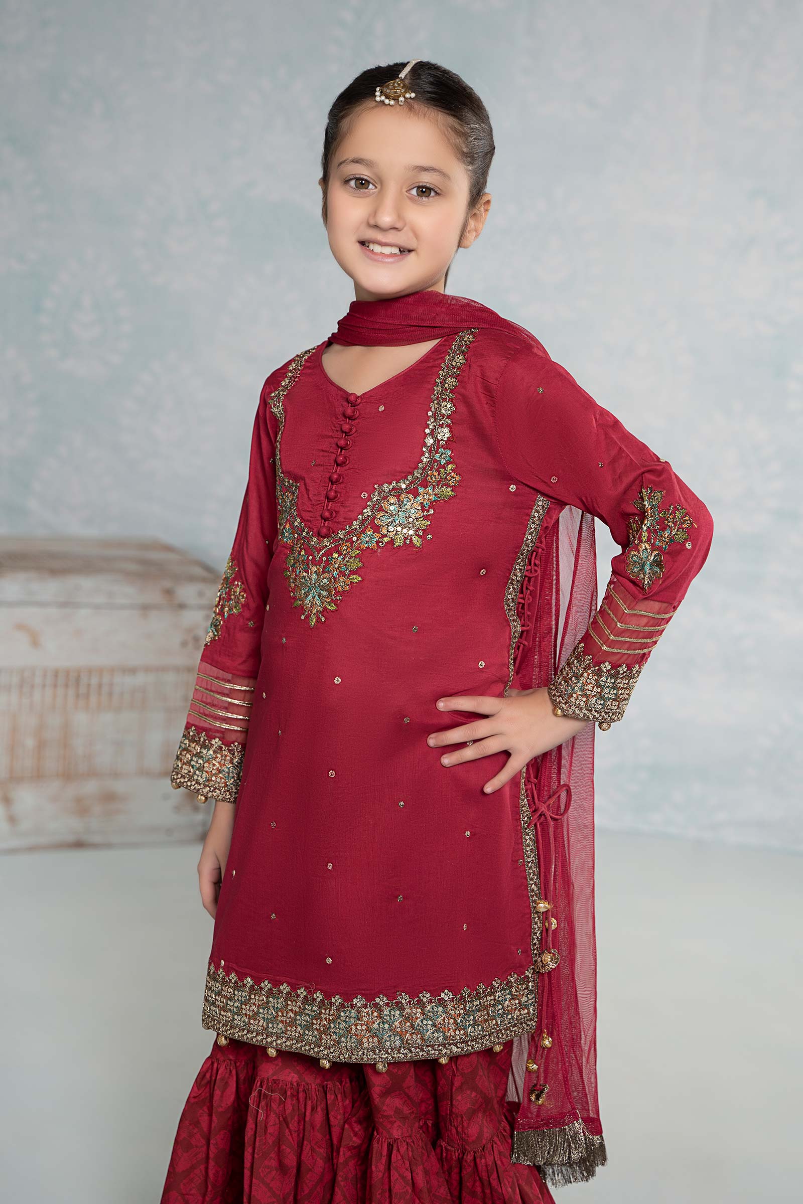 3 Piece Embroidered Lawn Suit - Image 2