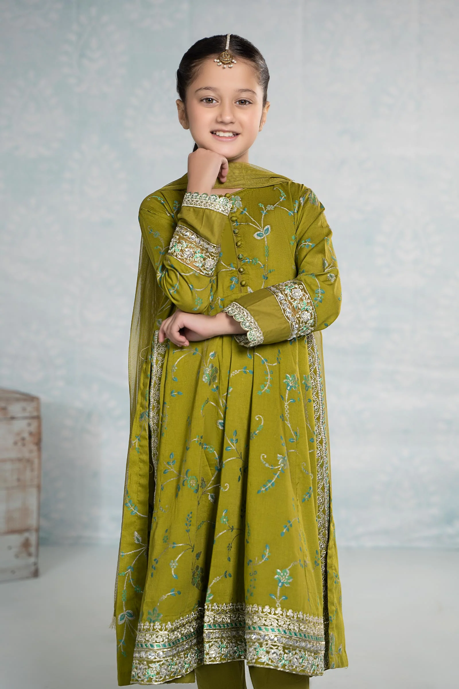 3 Piece Embroidered Jacquard Broshia Suit - Image 4