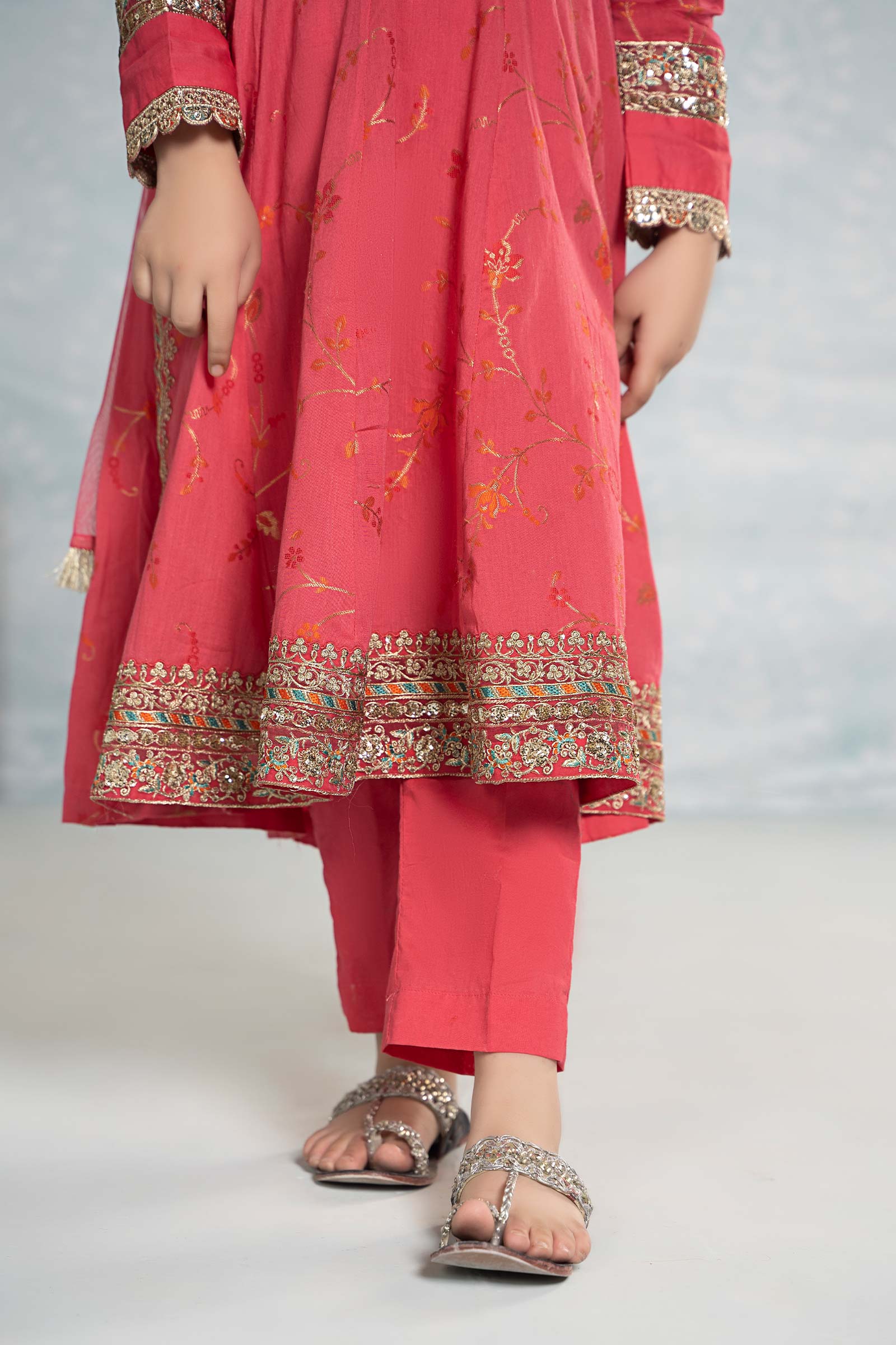 3 Piece Embroidered Jacquard Broshiasuit - Image 4