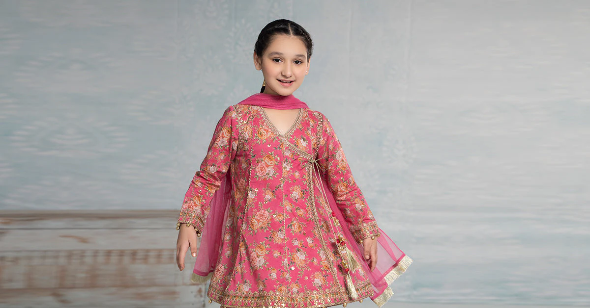 3 Piece Embroidered Lawn Suit - Image 7