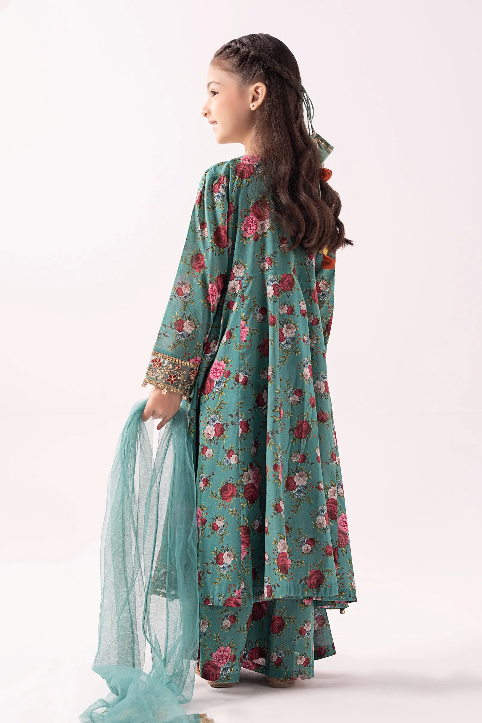 3 Piece Embroidered Lawn Suit - Image 7