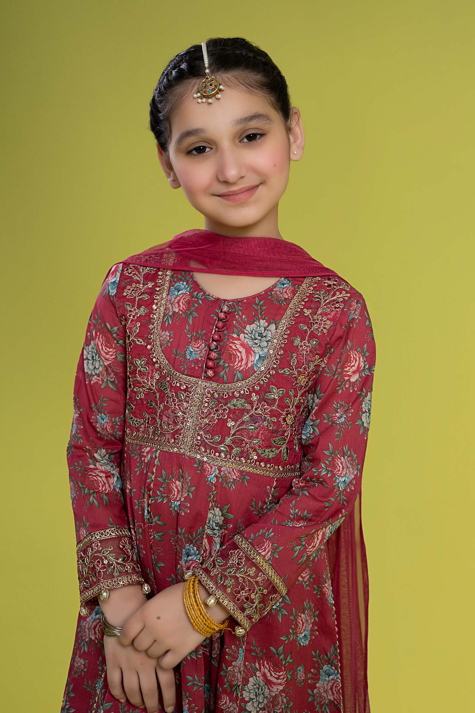 3 Piece Embroidered Lawn Suit - Image 2
