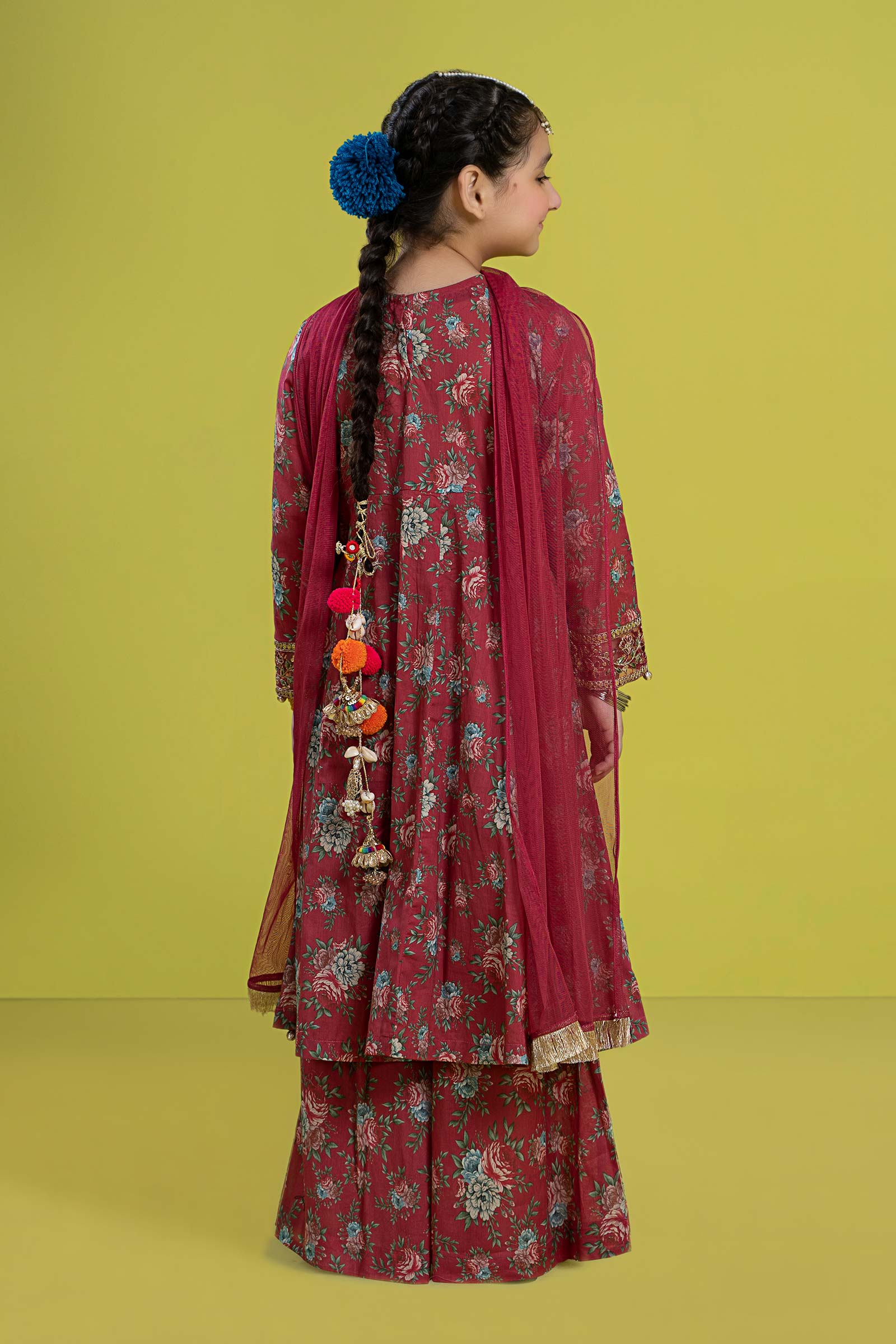 3 Piece Embroidered Lawn Suit - Image 7