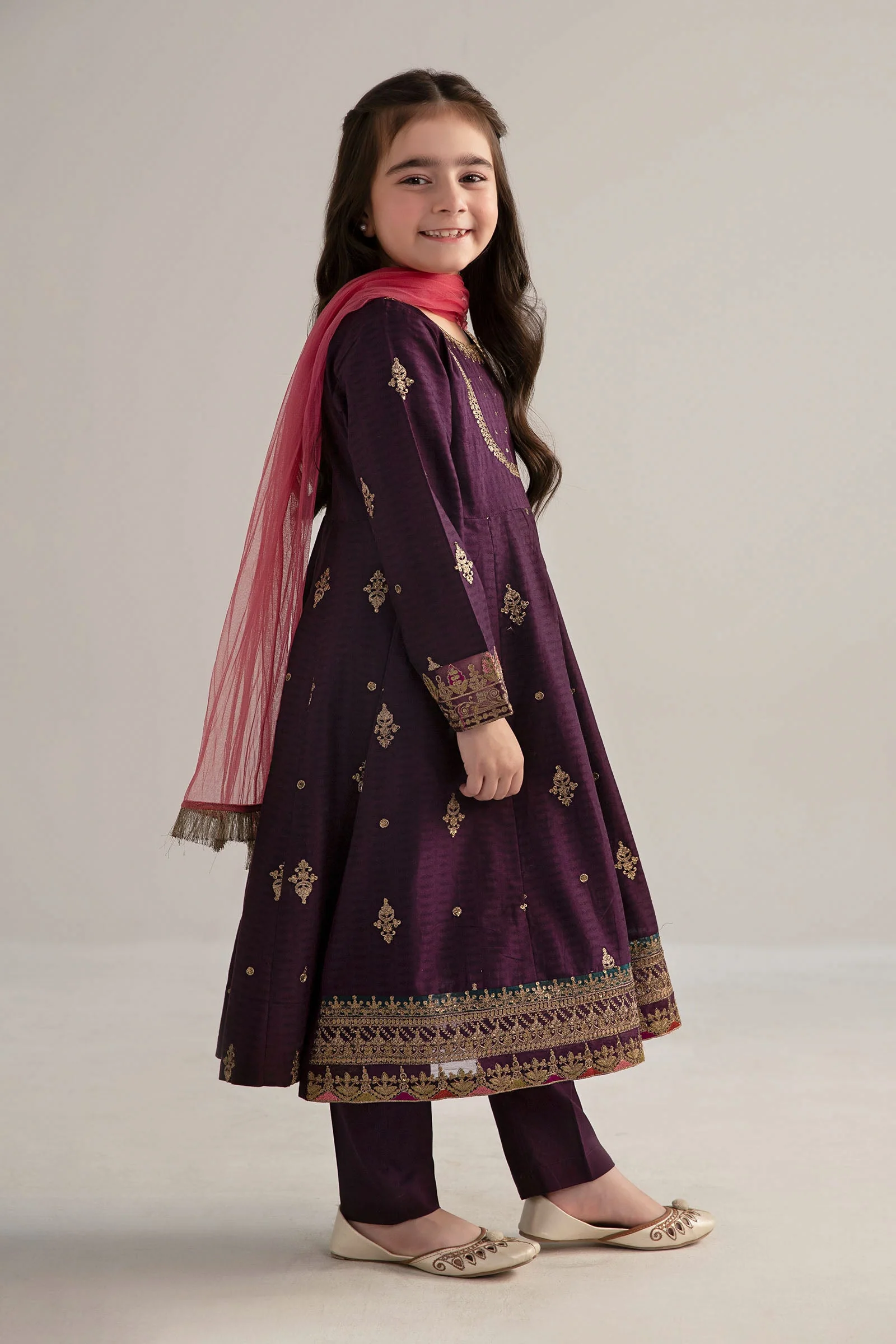 3 Piece Embroidered Dobby Lawn Suit - Image 4