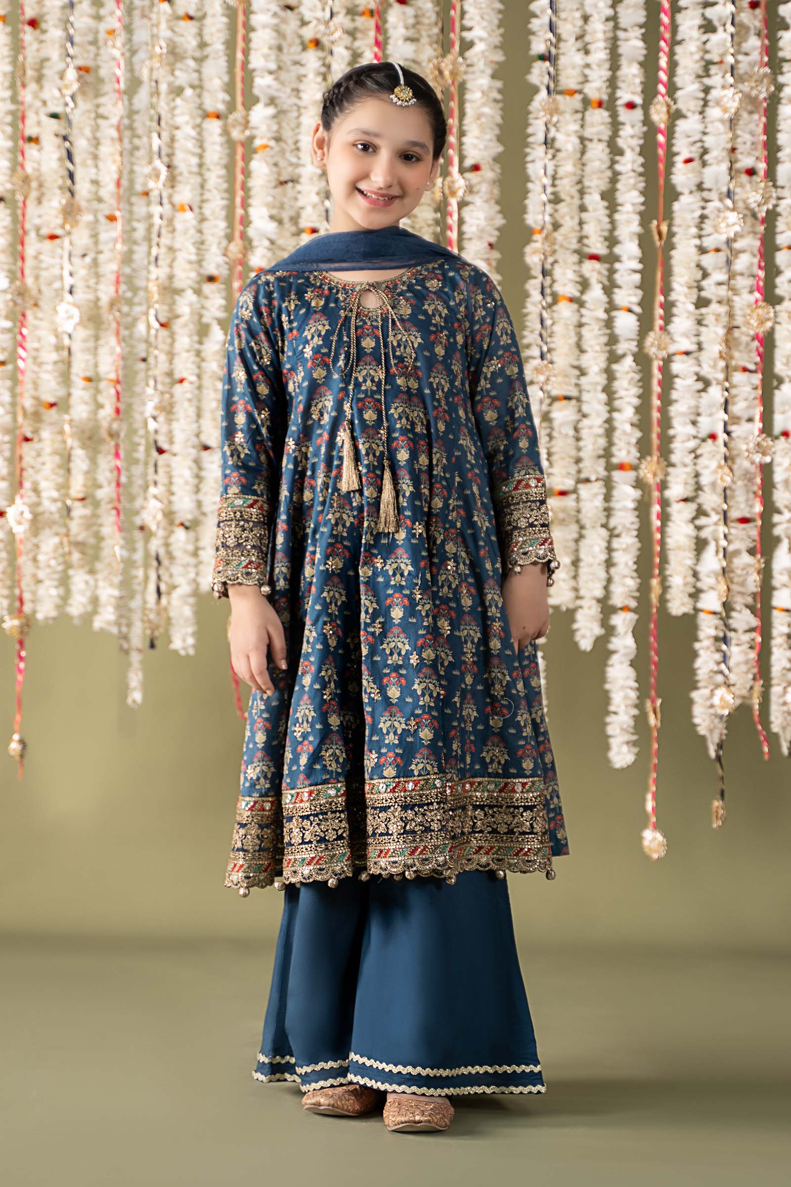3 Piece Embroidered Lawn Suit
