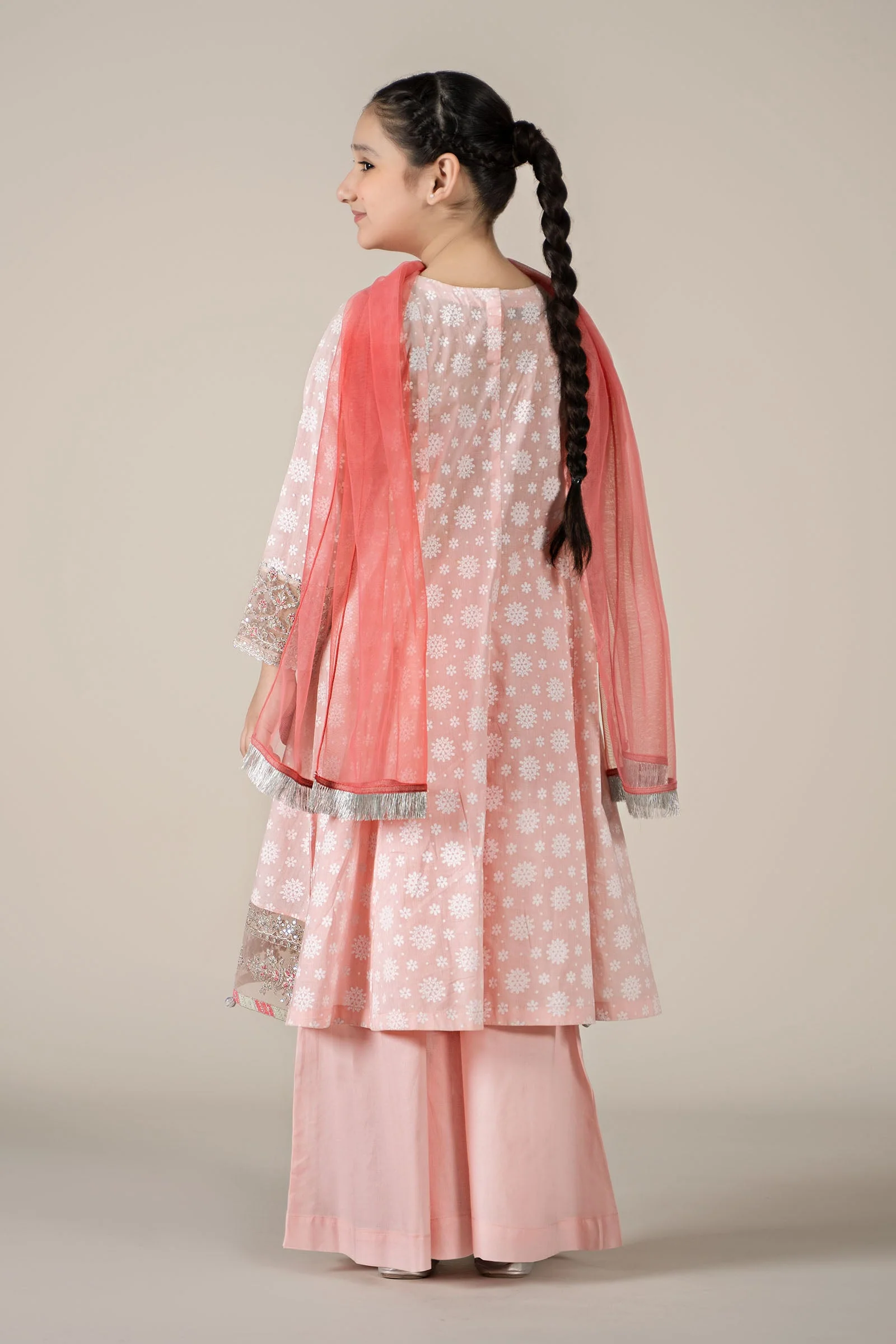 3 Piece Embroidered Lawn Suit - Image 9