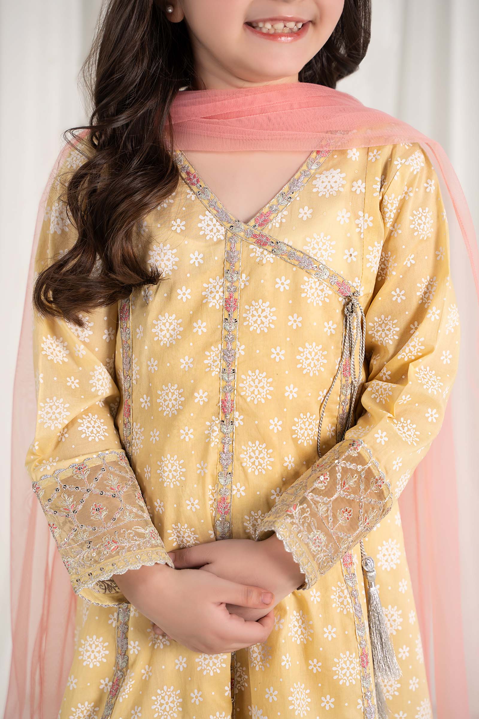 3 Piece Embroidered Lawn Suit - Image 6
