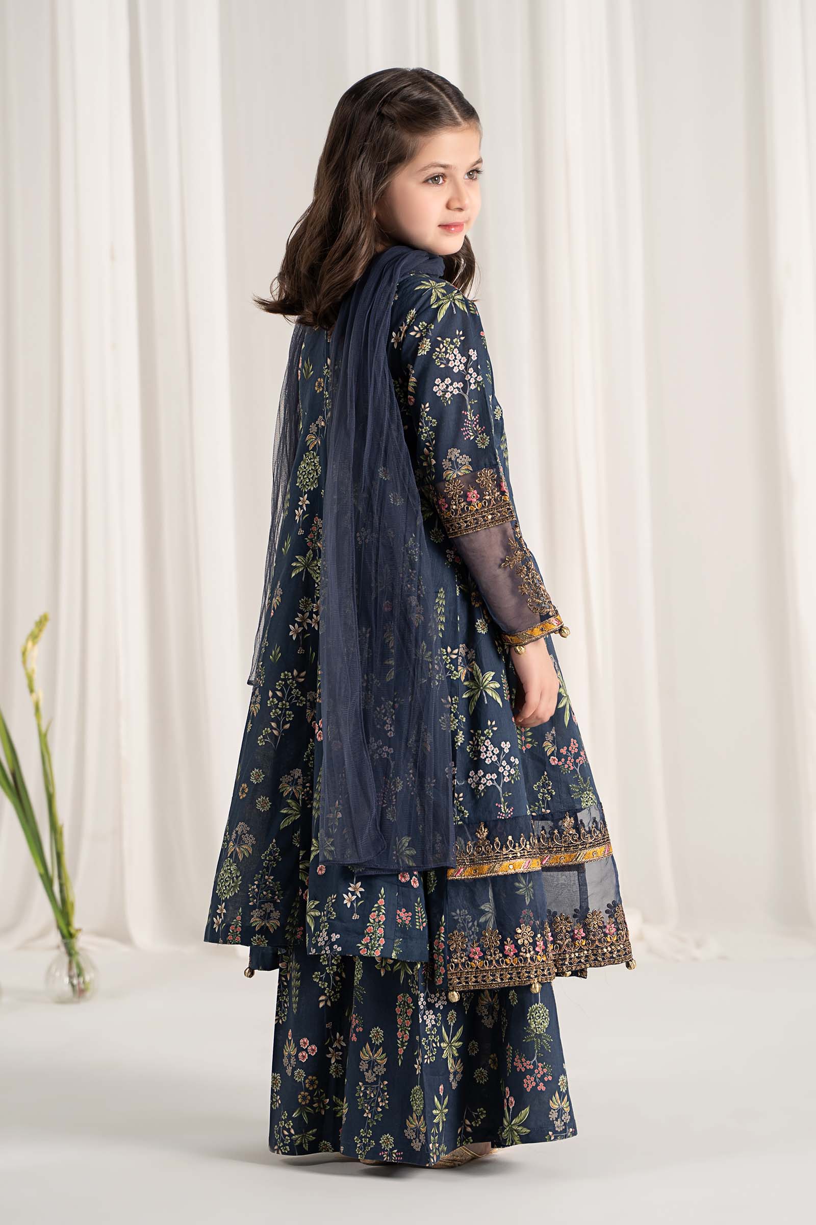 3 Piece Printed Lawn Suit - Image 5