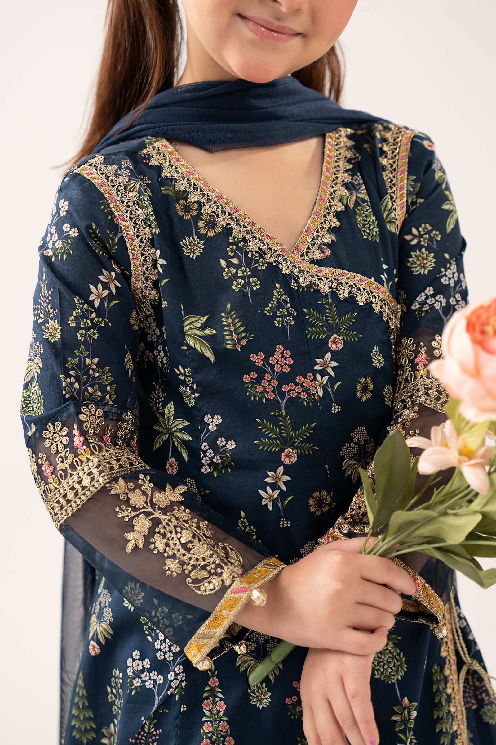 3 Piece Printed Lawn Suit - Image 4