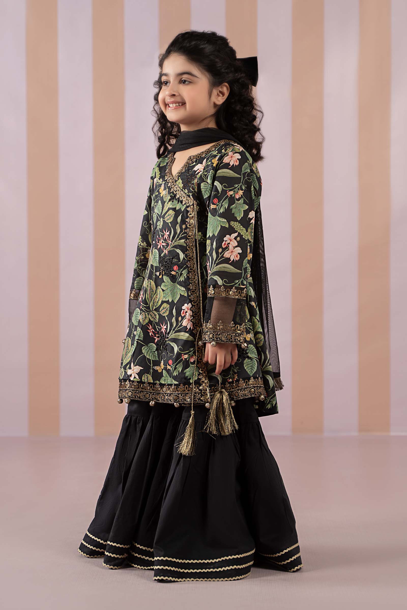 3 Piece Printed Lawn Suit - Image 6
