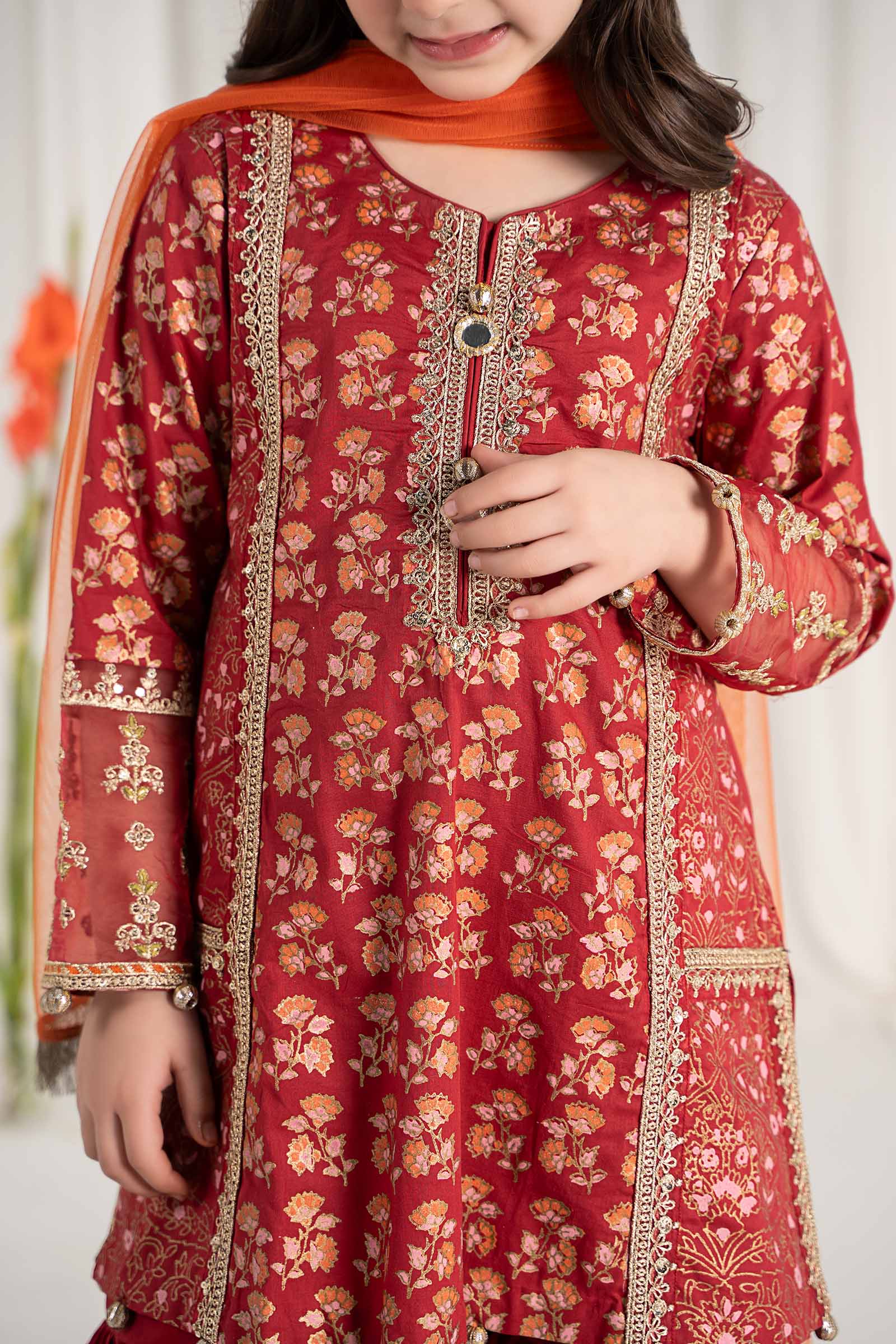 3 Piece Embroidered Lawn Suit - Image 5