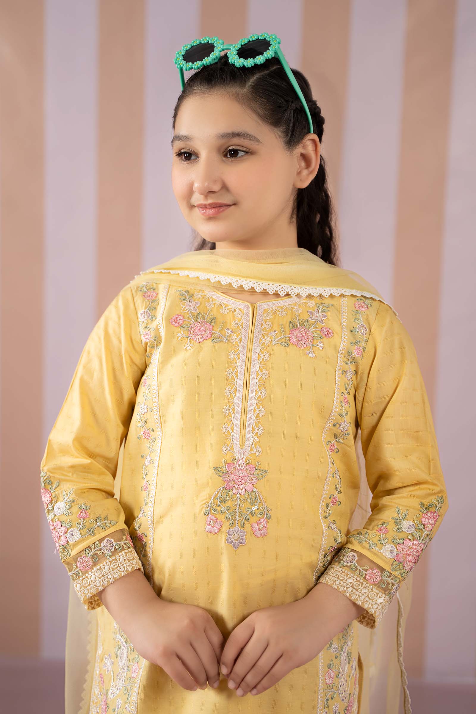 3 Piece Embroidered Dobby Lawn Suit - Image 2
