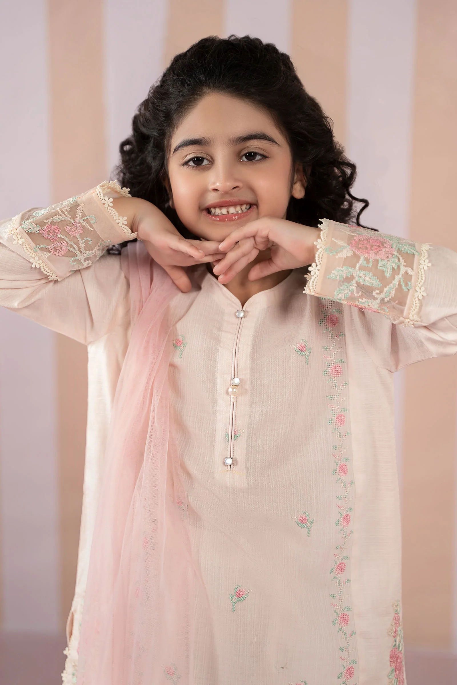3 Piece Embroidered Dobby Lawn Suit - Image 3