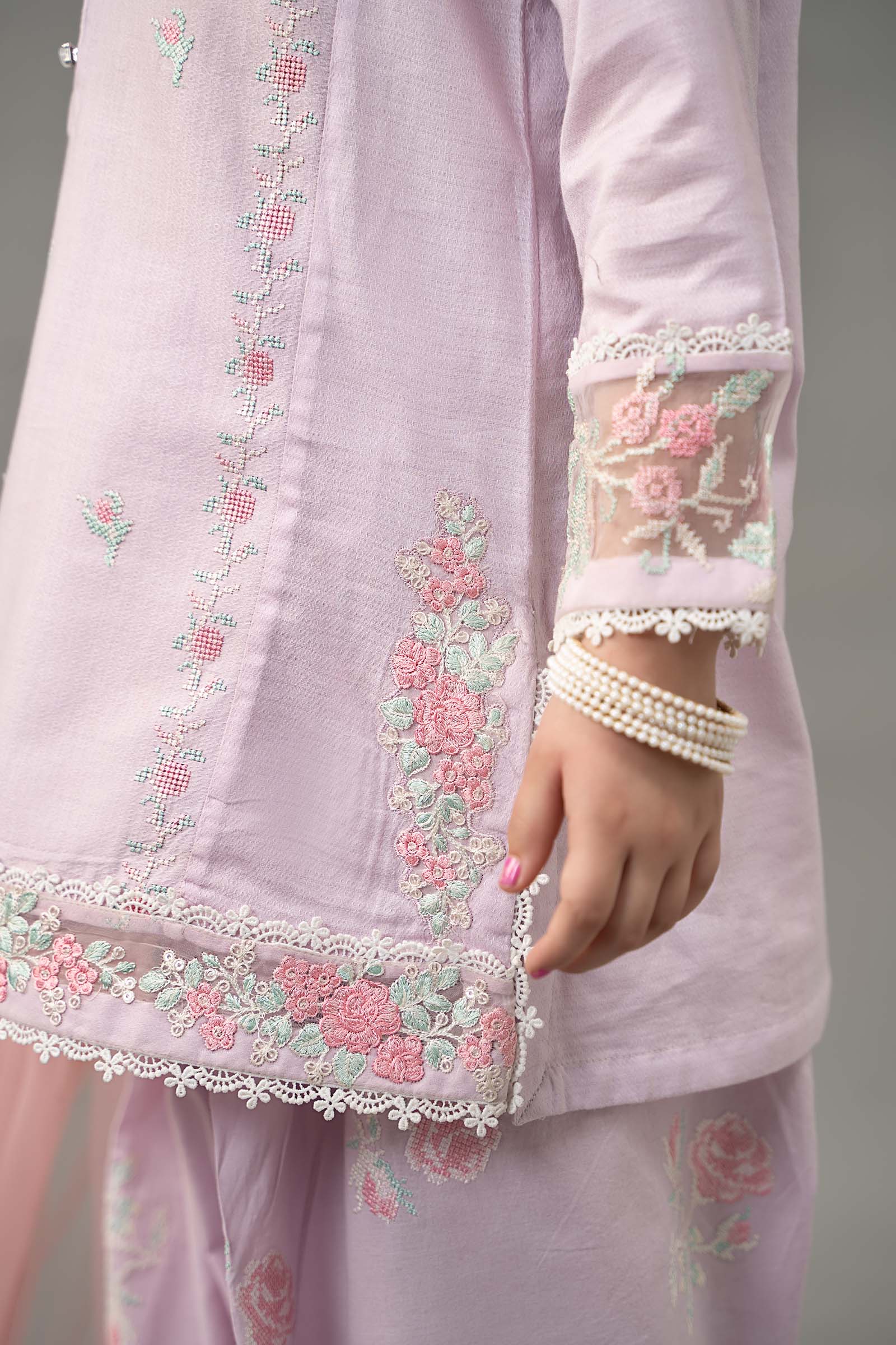 3 Piece Embroidered Dobby Lawn Suit - Image 4