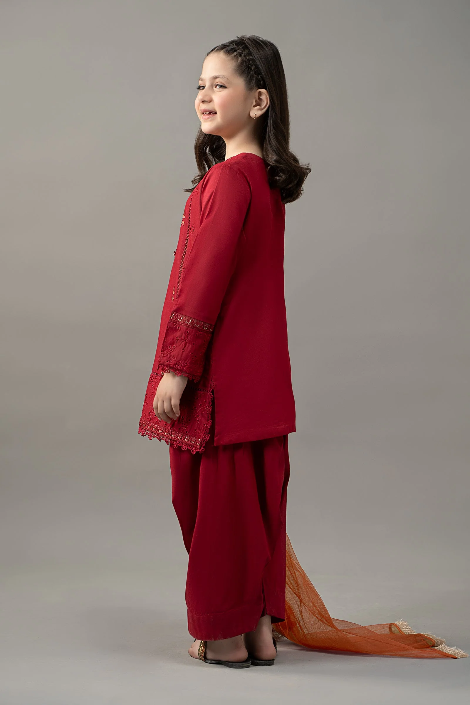 3 Piece Embroidered Lawn Suit - Image 6