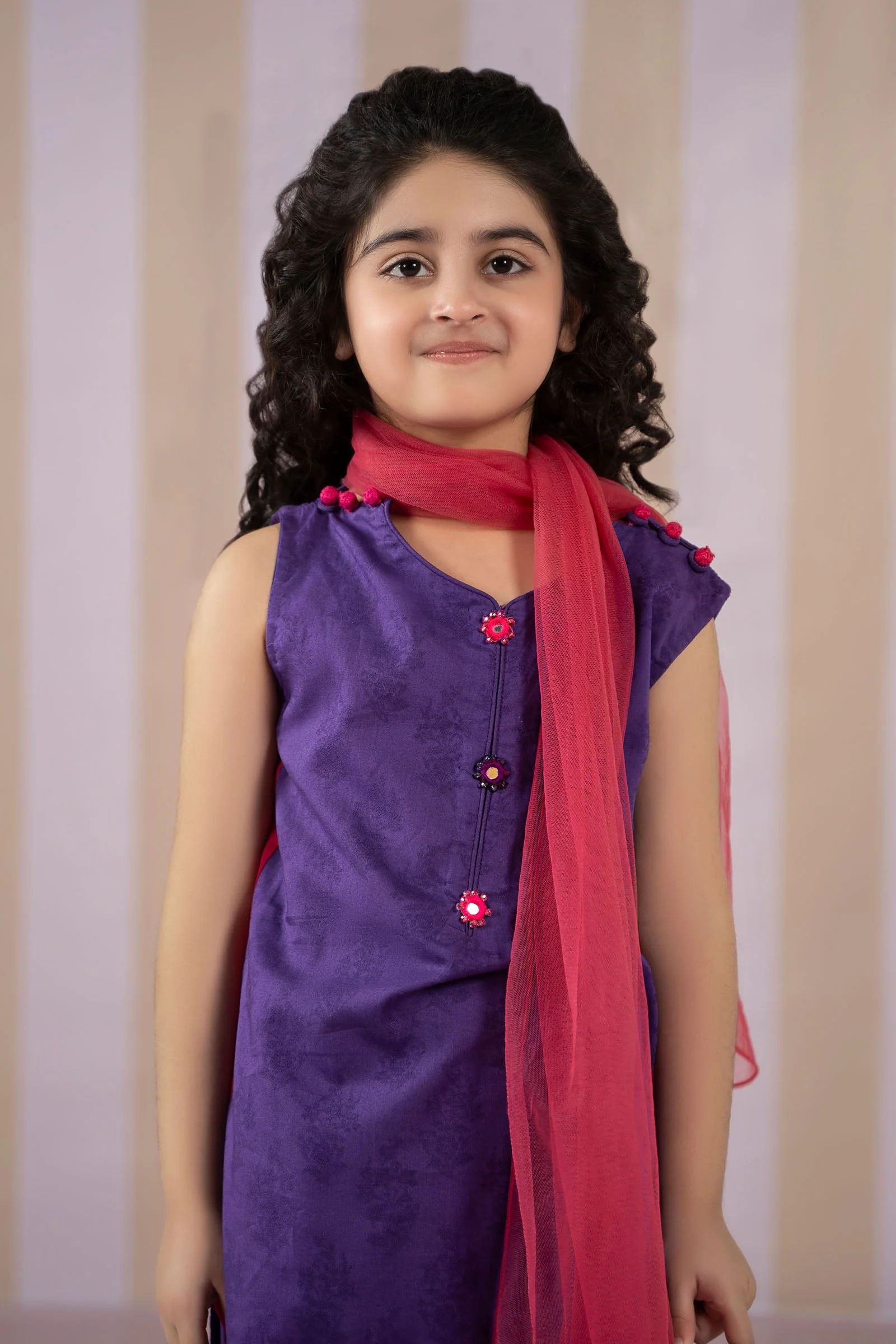 3 Piece Dyed Dobby Jacquard Suit - Image 2