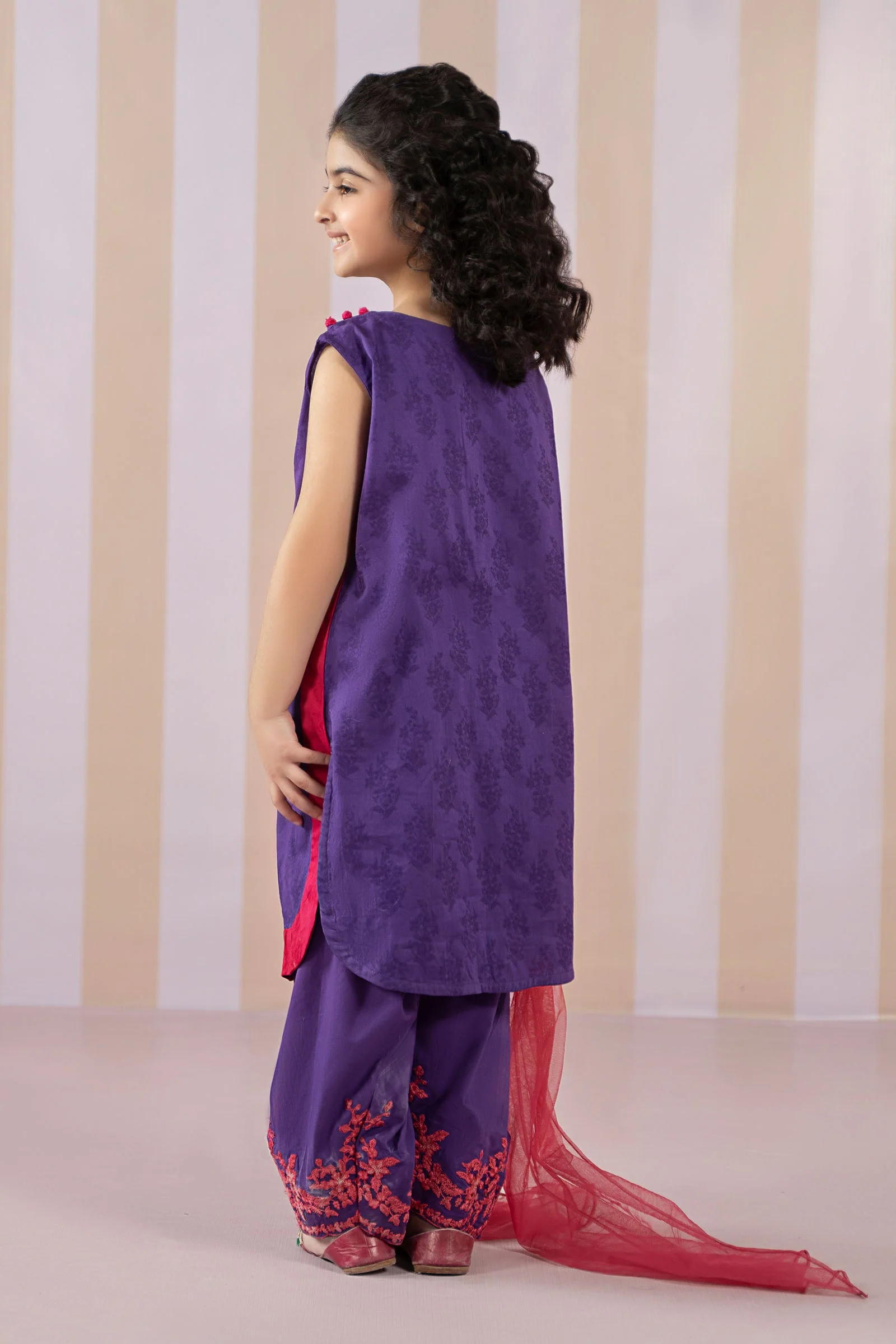 3 Piece Dyed Dobby Jacquard Suit - Image 5