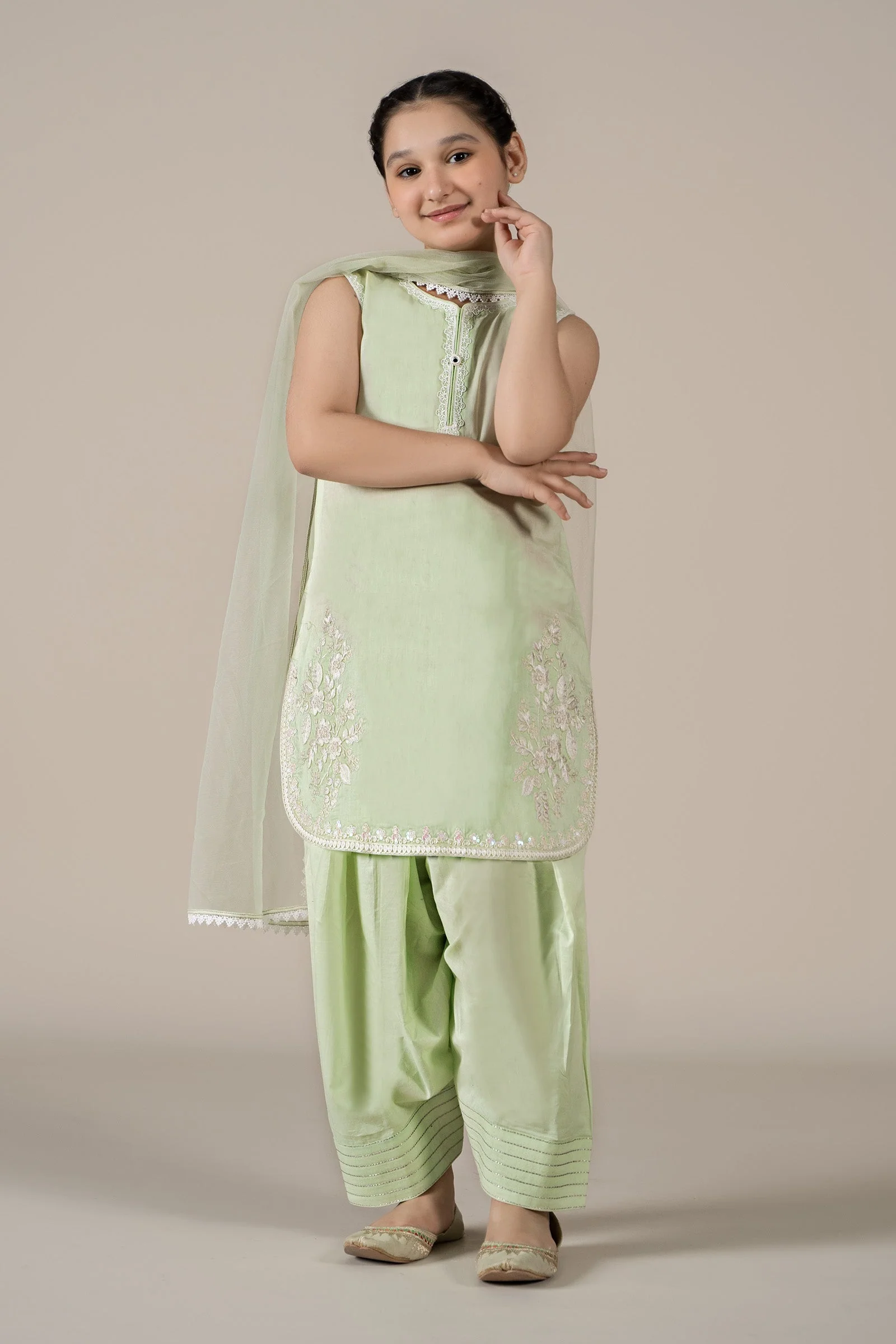 3 Piece Embroidered Lawn Suit - Image 2