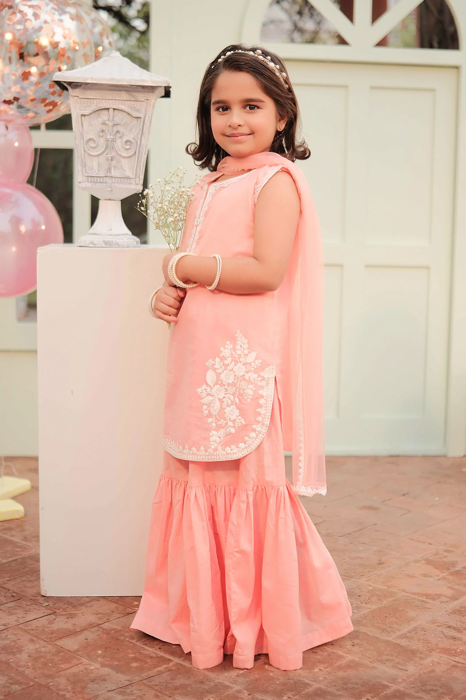 3 Piece Embroidered Lawn Suit - Image 3