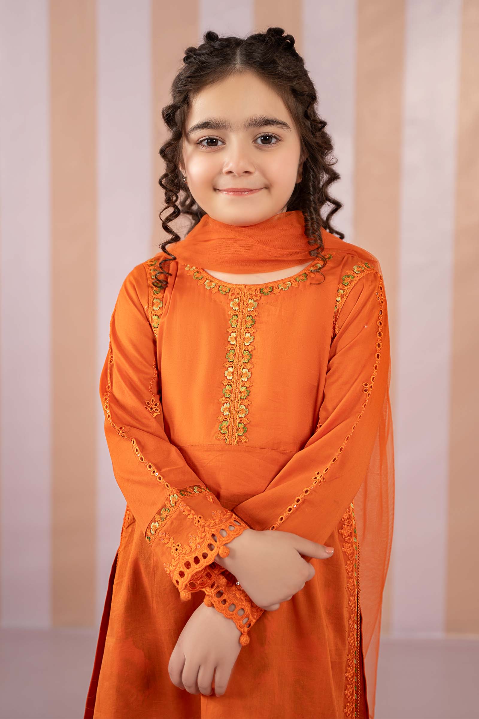 3 Piece Printed Lawn Suit - Image 2