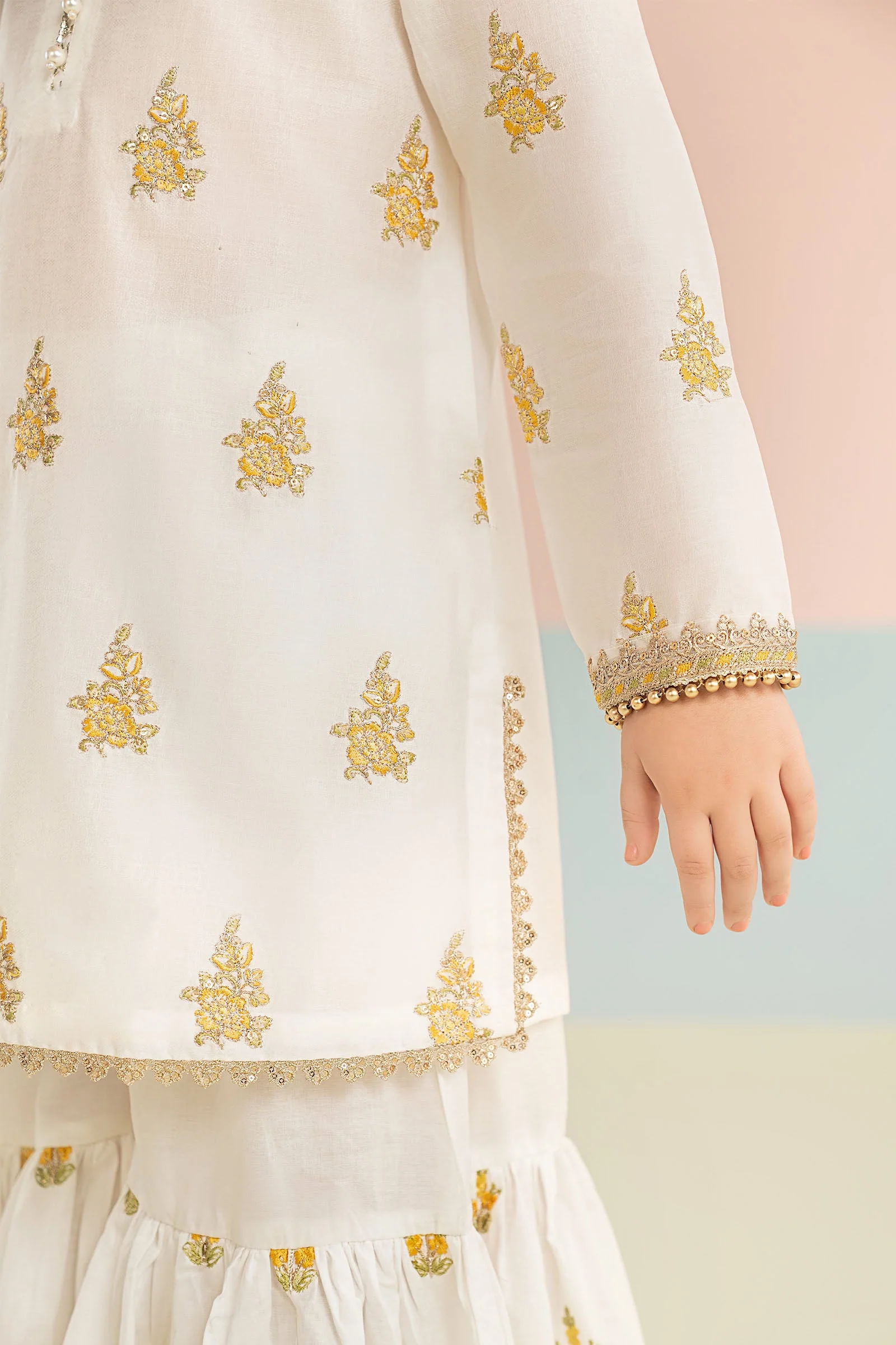 3 Piece Embroidered Dobby Lawn Suit - Image 6