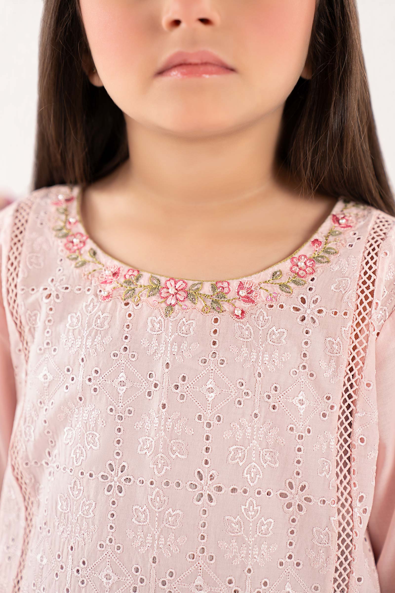 3 Piece Embroidered Lawn Suit - Image 3