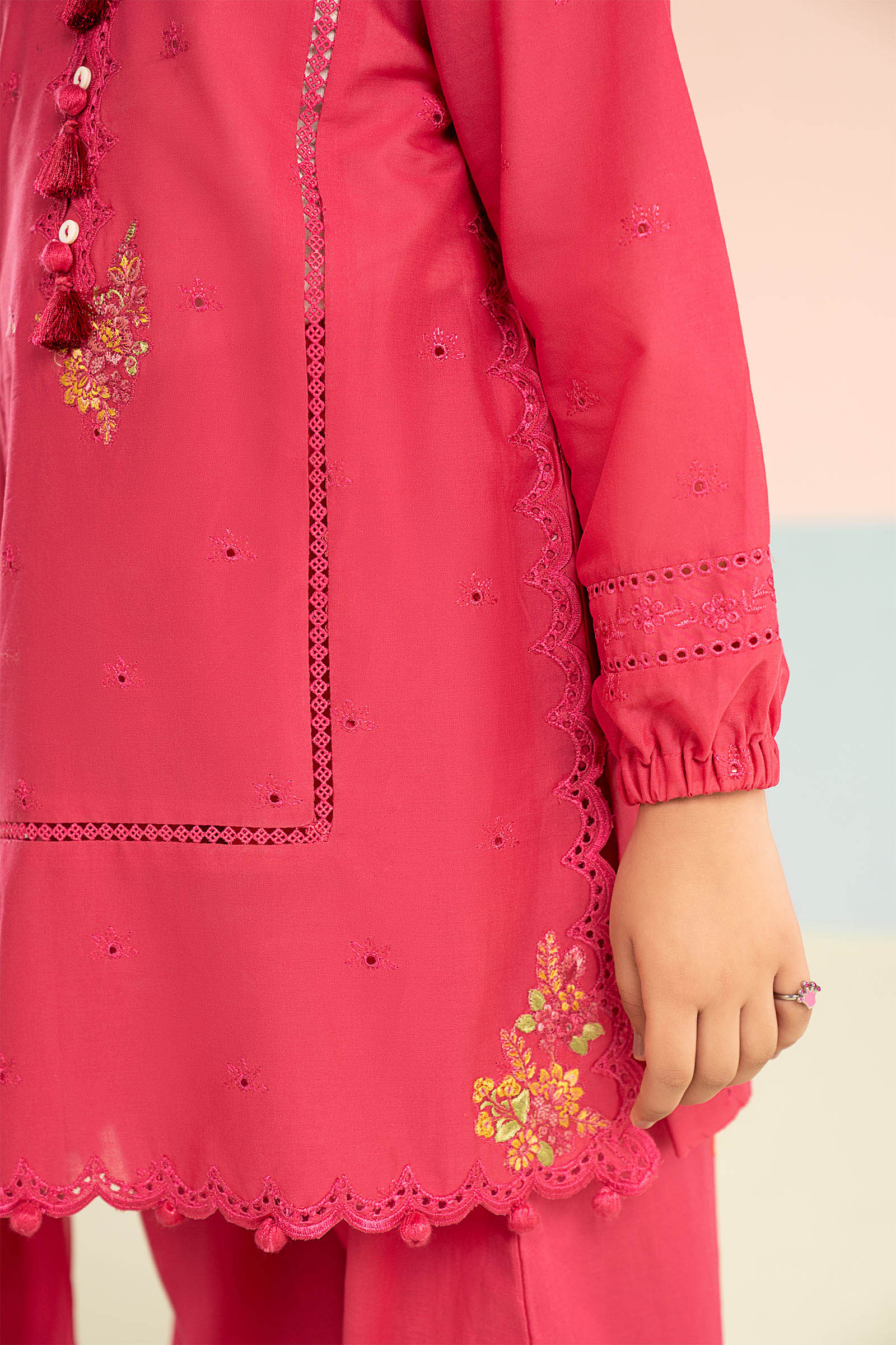 3 Piece Embroidered Lawn Suit - Image 5