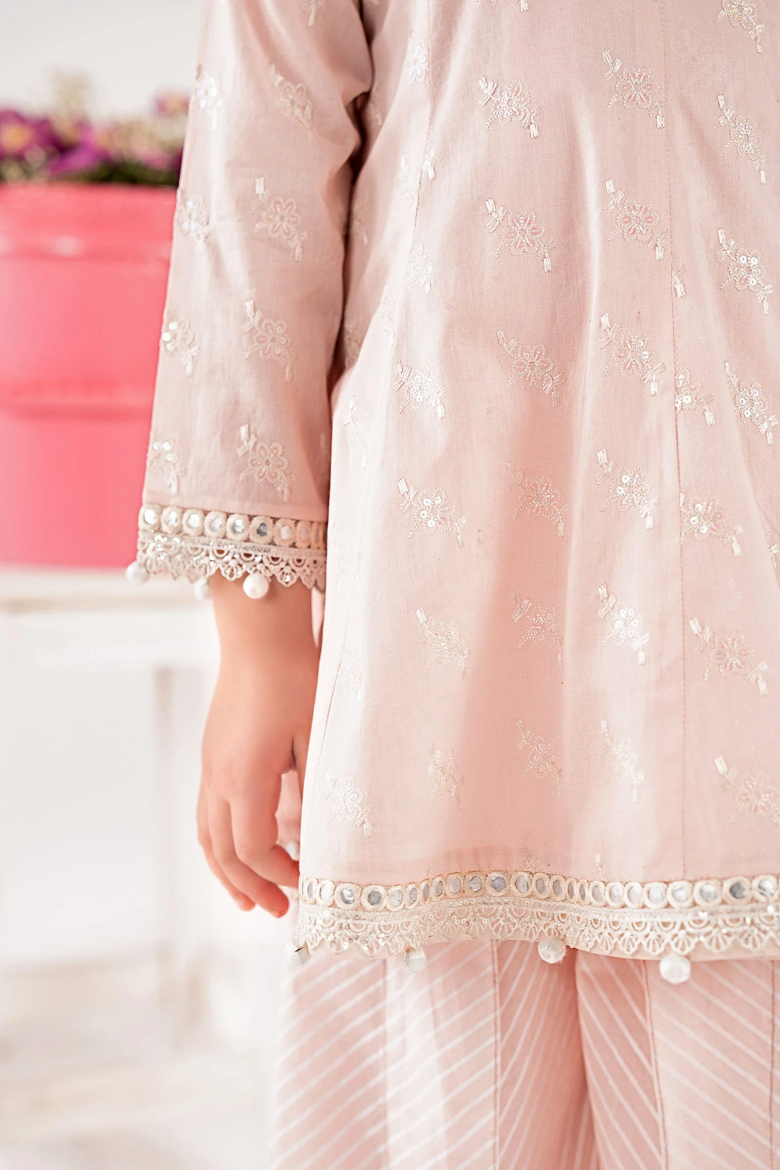 2 Piece Embroidered Lawn Suit - Image 3