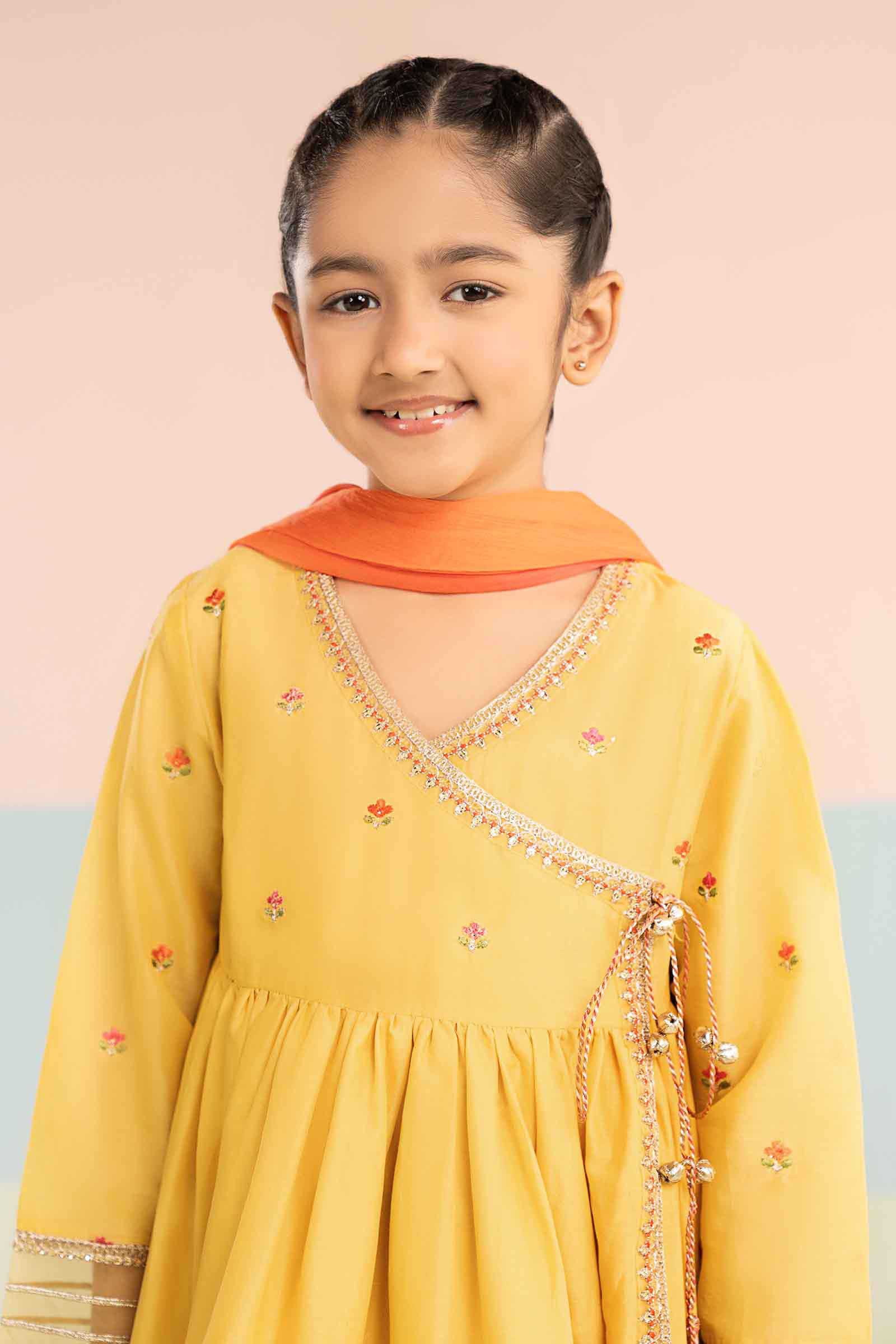 3 Piece Embroidered Lawn Suit - Image 3