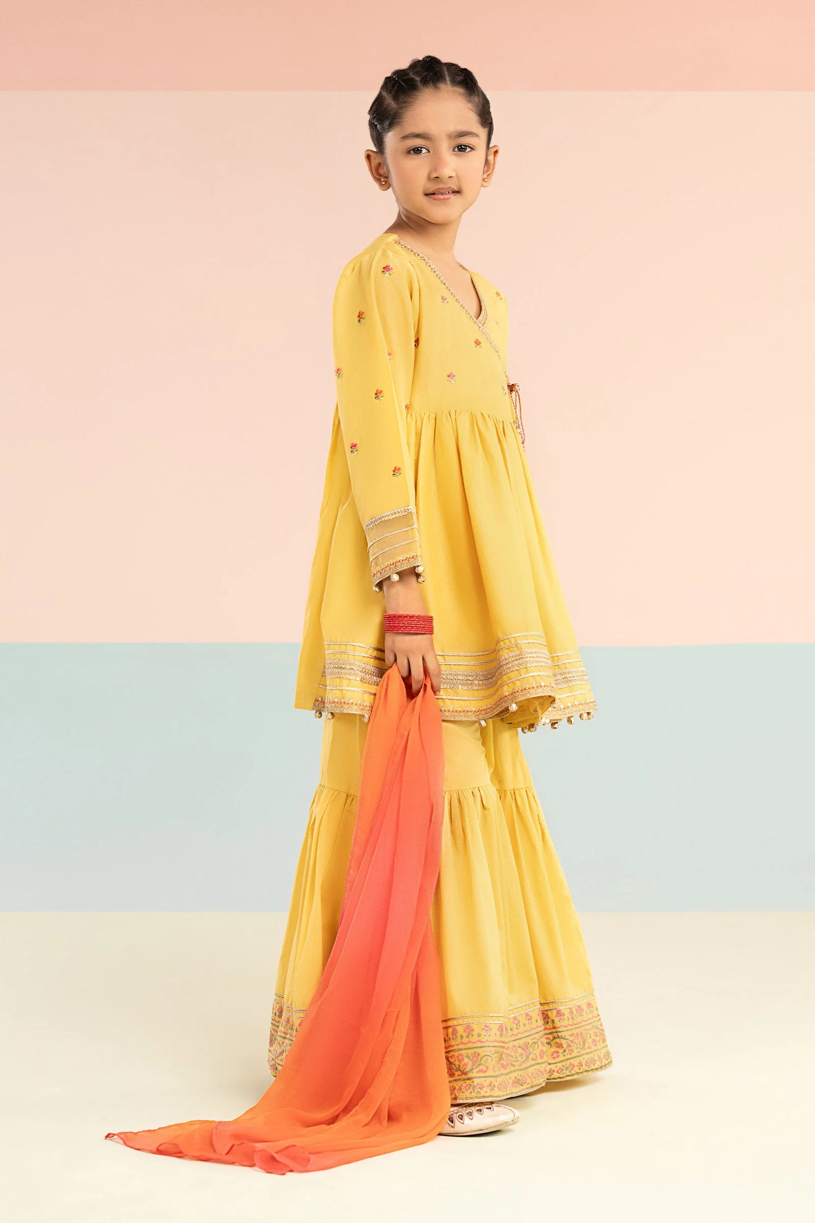 3 Piece Embroidered Lawn Suit - Image 7