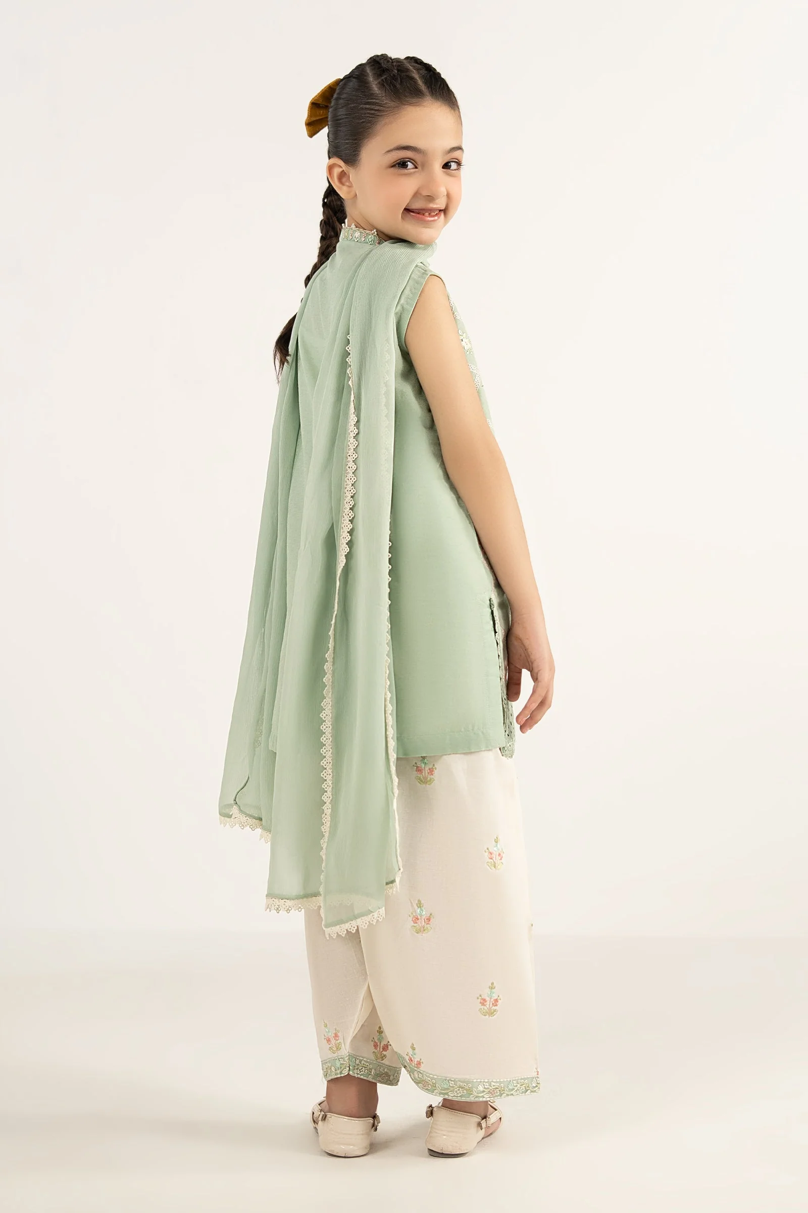 3 Piece Embroidered Dobby Lawn Suit - Image 7