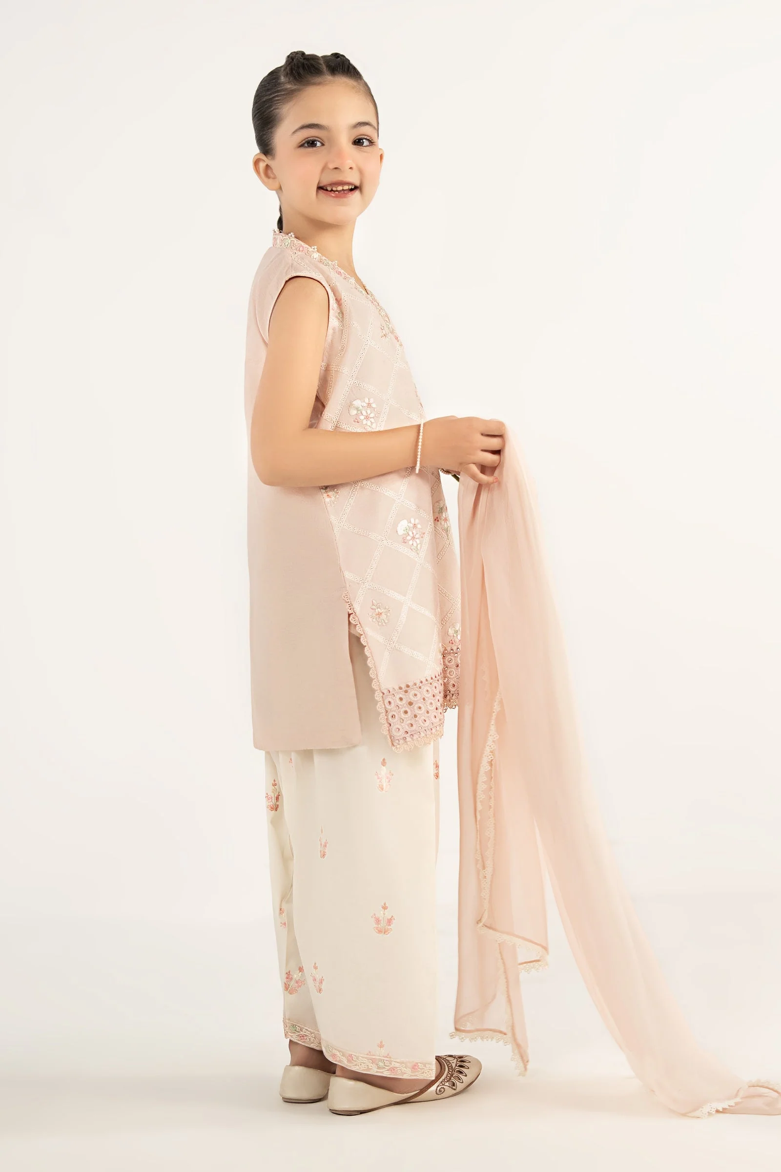 3 Piece Embroidered Dobby Lawn Suit - Image 9