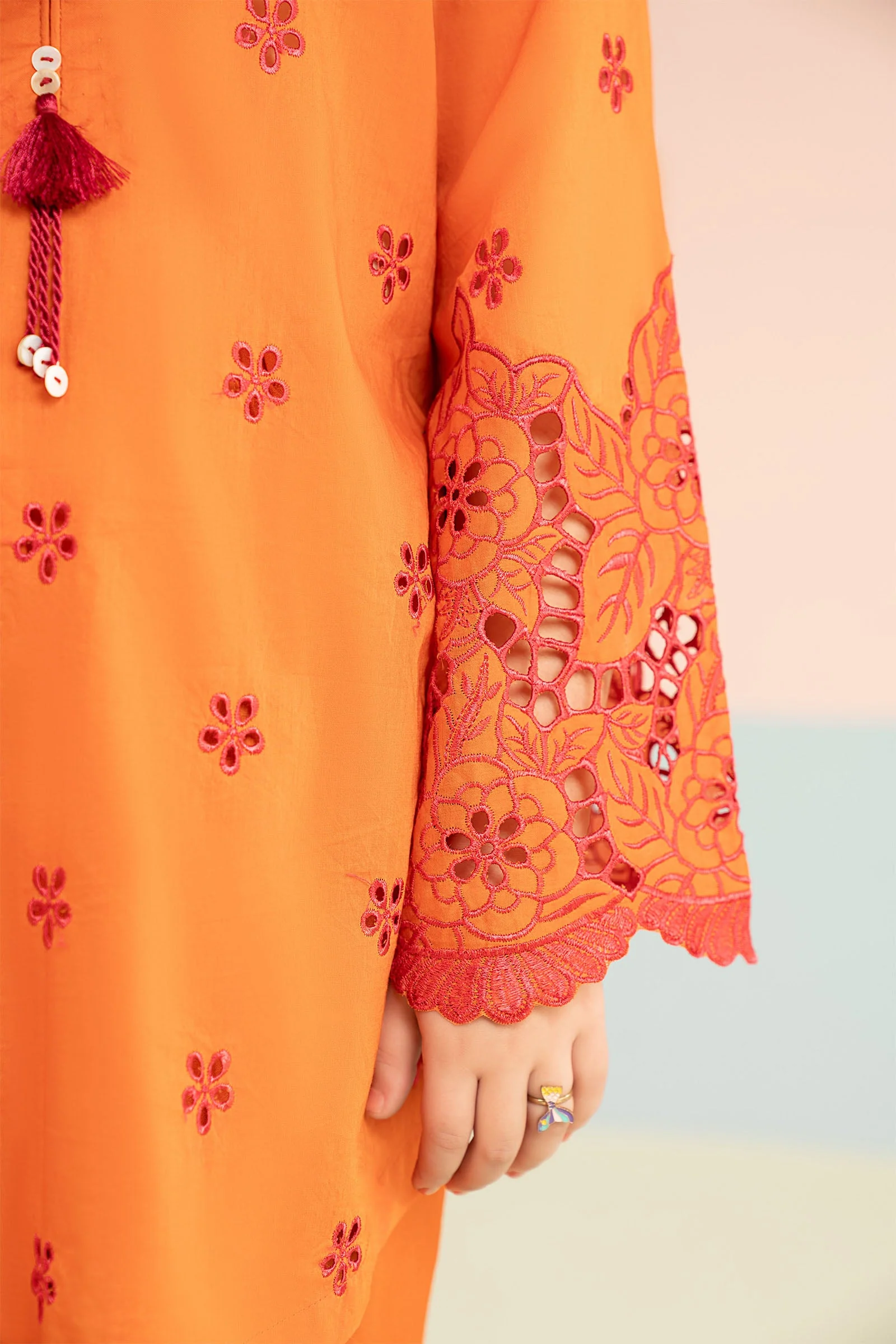 2 Piece Embroidered Lawn Suit - Image 5