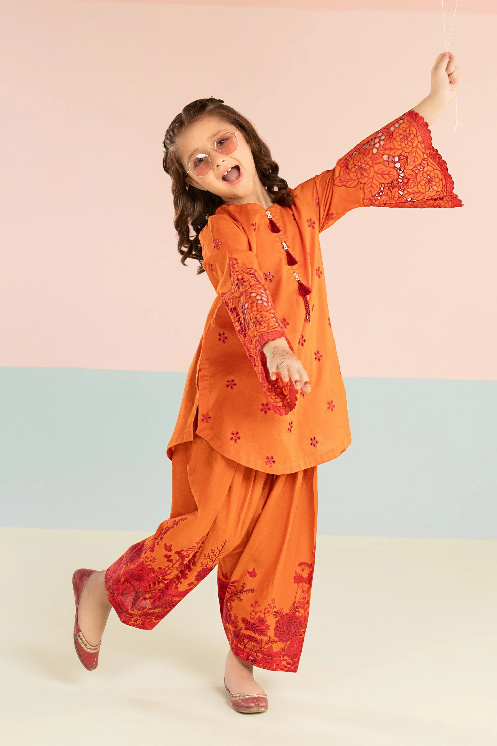 2 Piece Embroidered Lawn Suit - Image 8