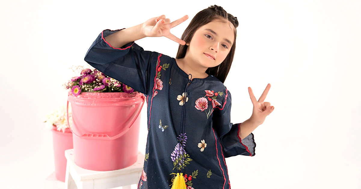 2 Piece Embroidered Lawn Suit - Image 6
