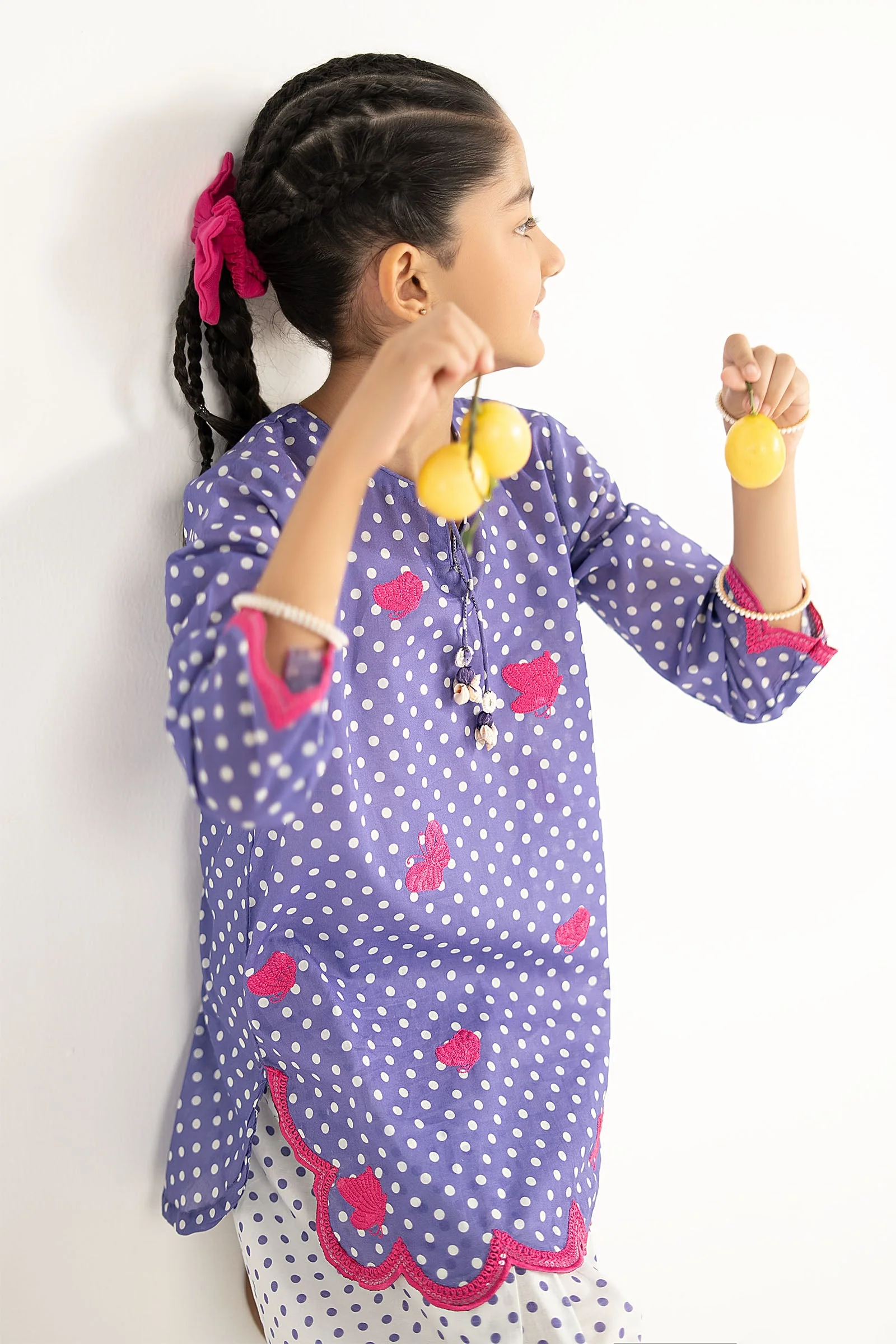 2 Piece Embroidered Lawn Suit - Image 3