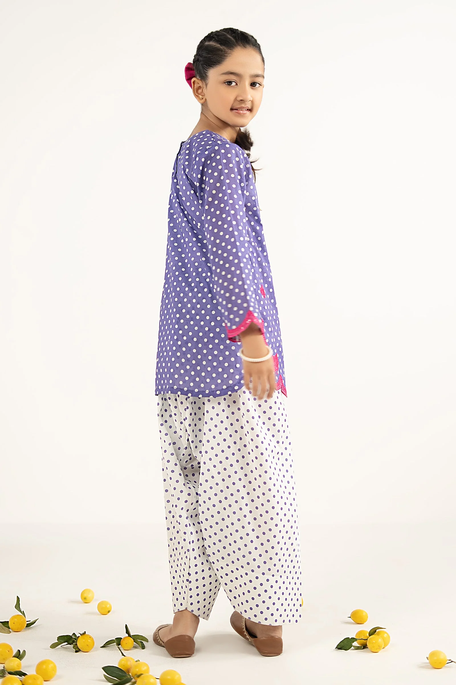 2 Piece Embroidered Lawn Suit - Image 7