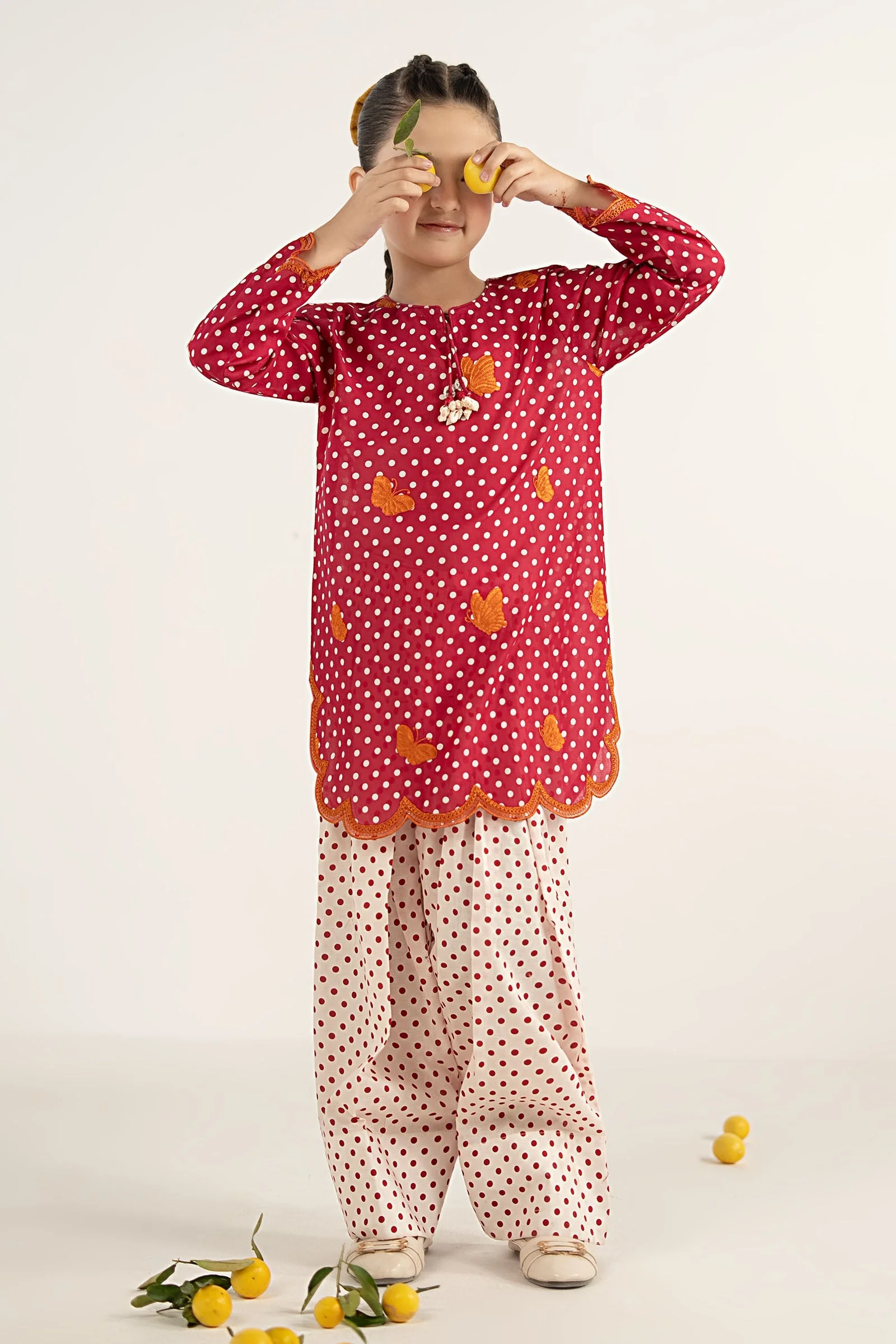 2 Piece Embroidered Lawn Suit - Image 5