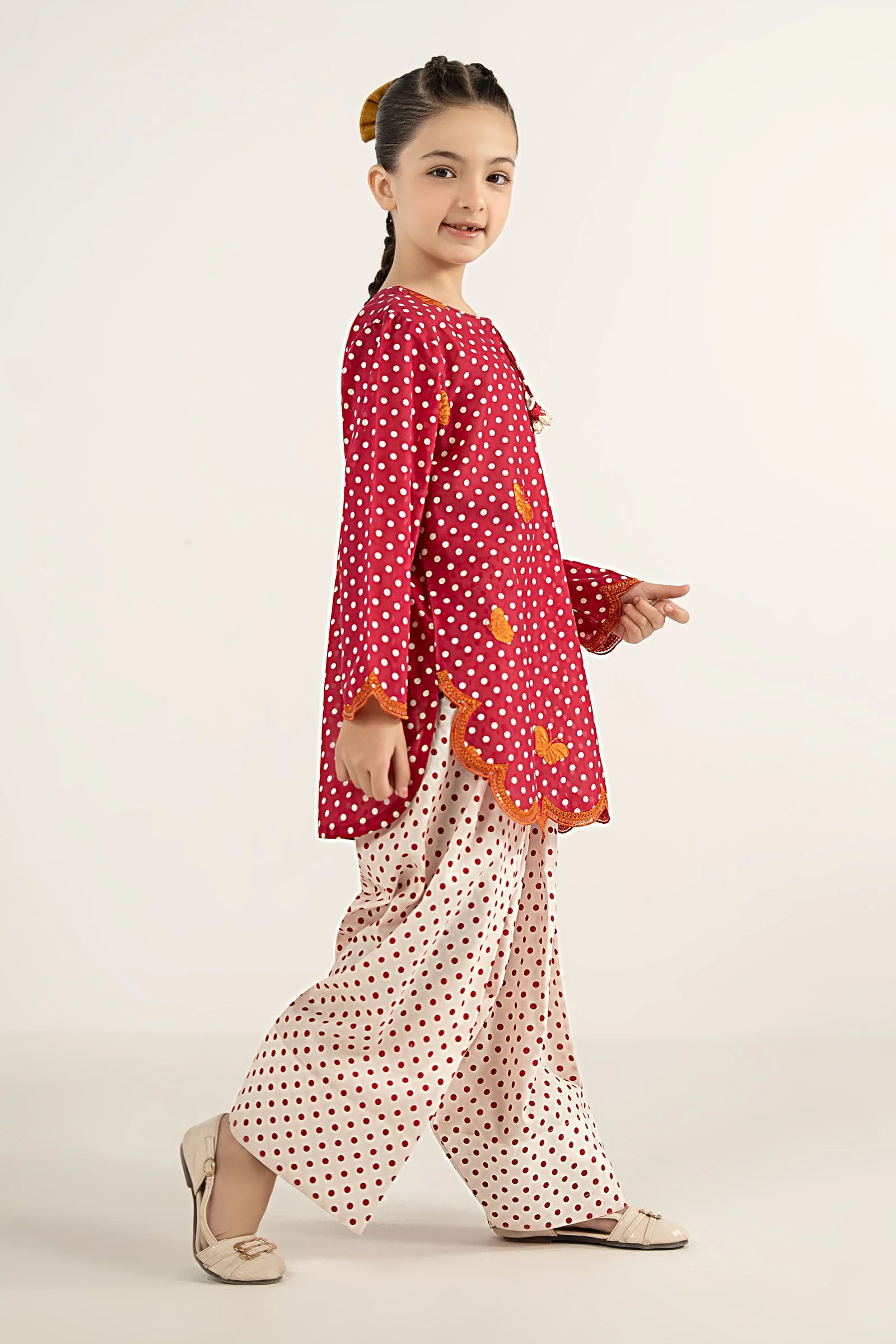 2 Piece Embroidered Lawn Suit - Image 6