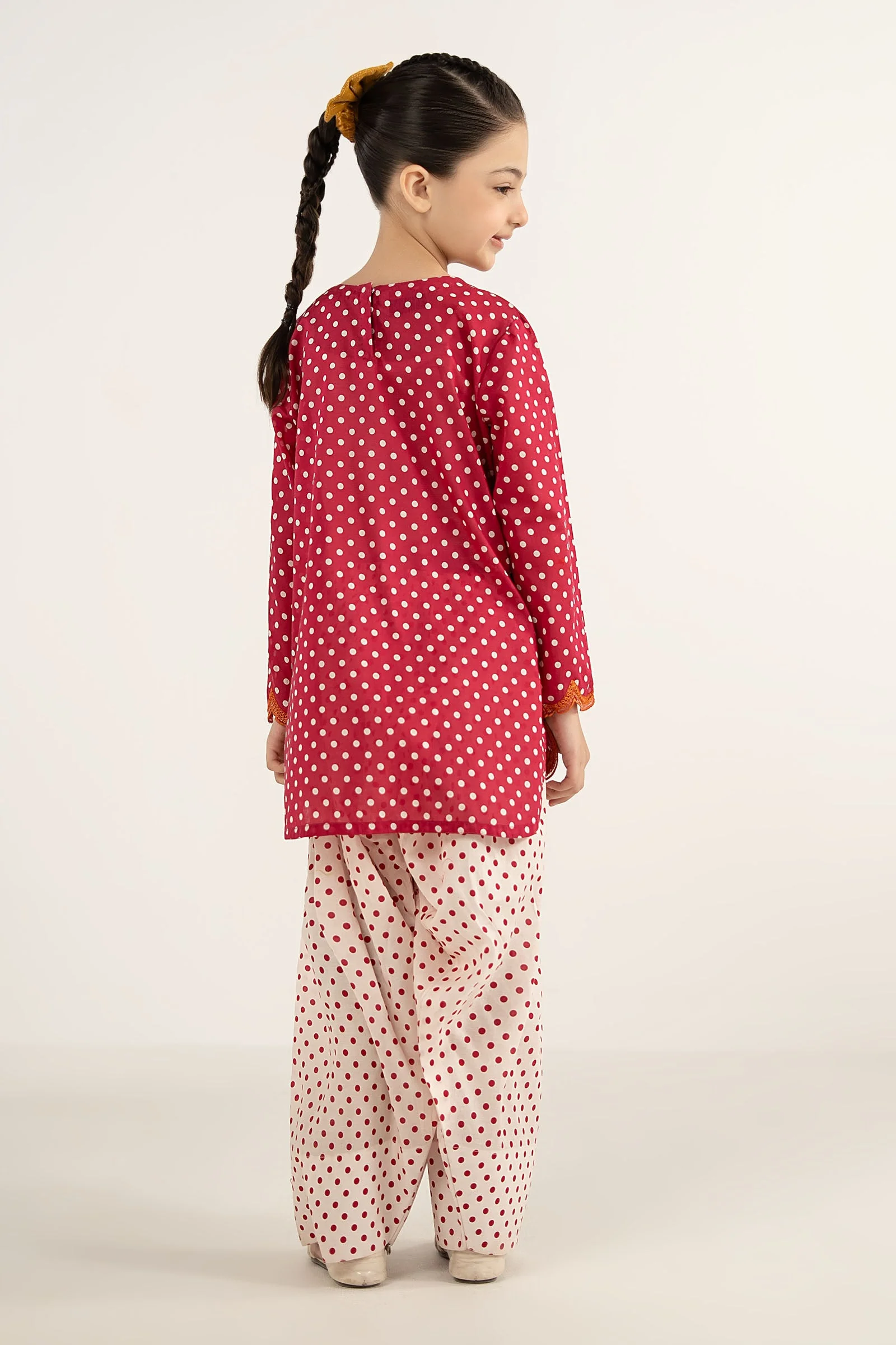 2 Piece Embroidered Lawn Suit - Image 9