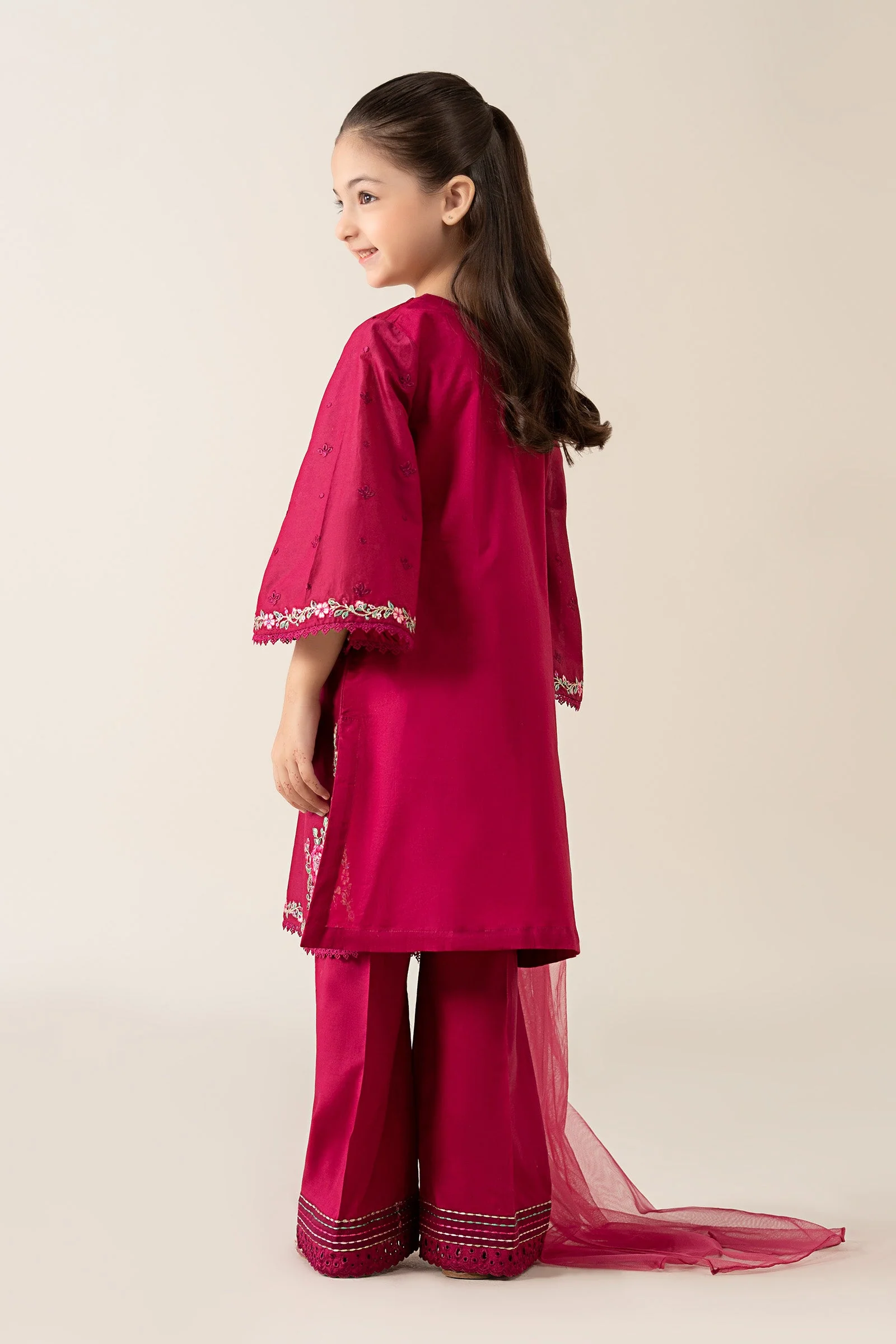 3 Piece Embroidered Lawn Suit - Image 8