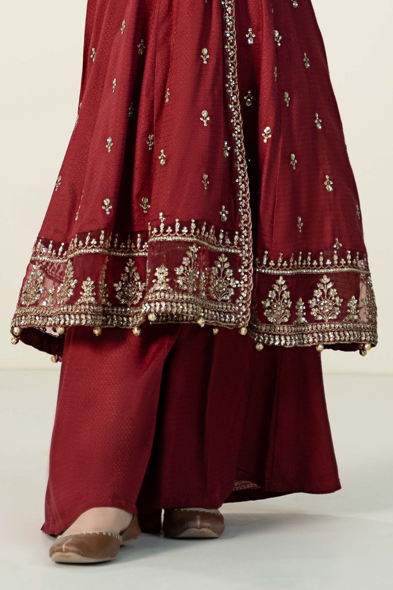 3 Piece Embroidered Linen Suit - Image 4